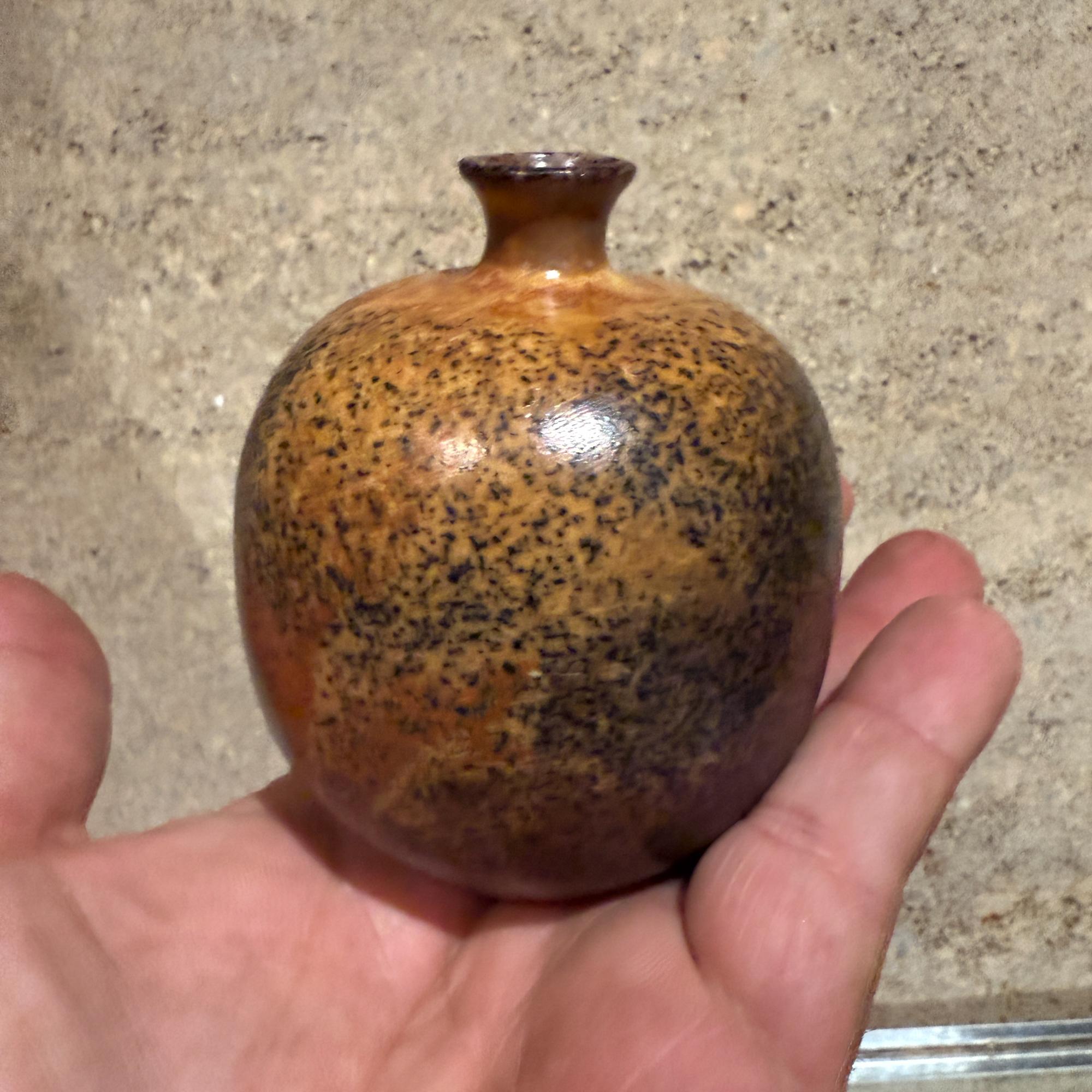 Japanese Studio Pottery Stonewear Vase Weed Pot Earthy Speckled Brown For Sale 2