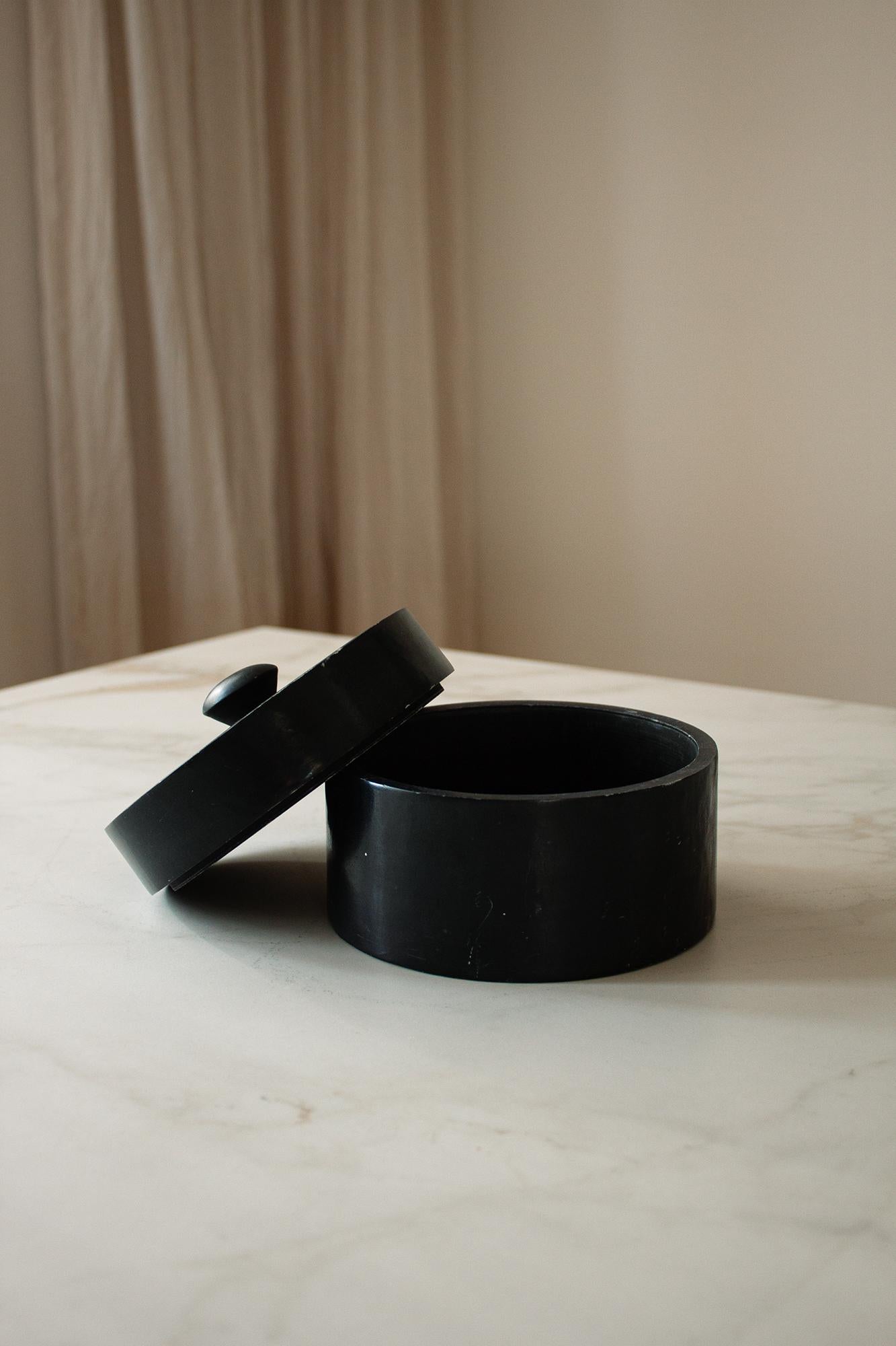 Unknown Japanese style black stoneware pot, Bonbonniere, jewelry box