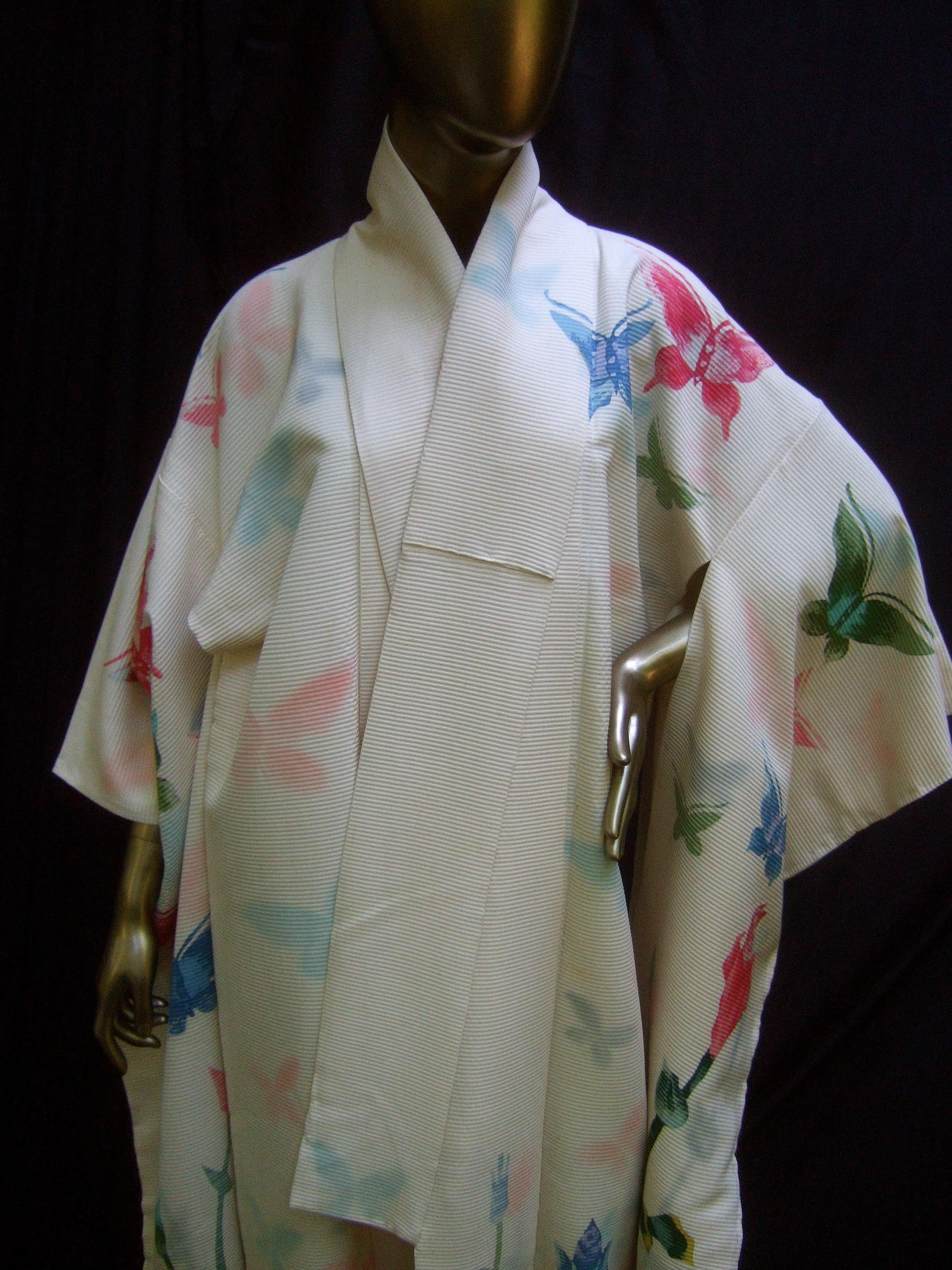 Japanese style Butterfly Floral Vintage Kimono circa 1970 13