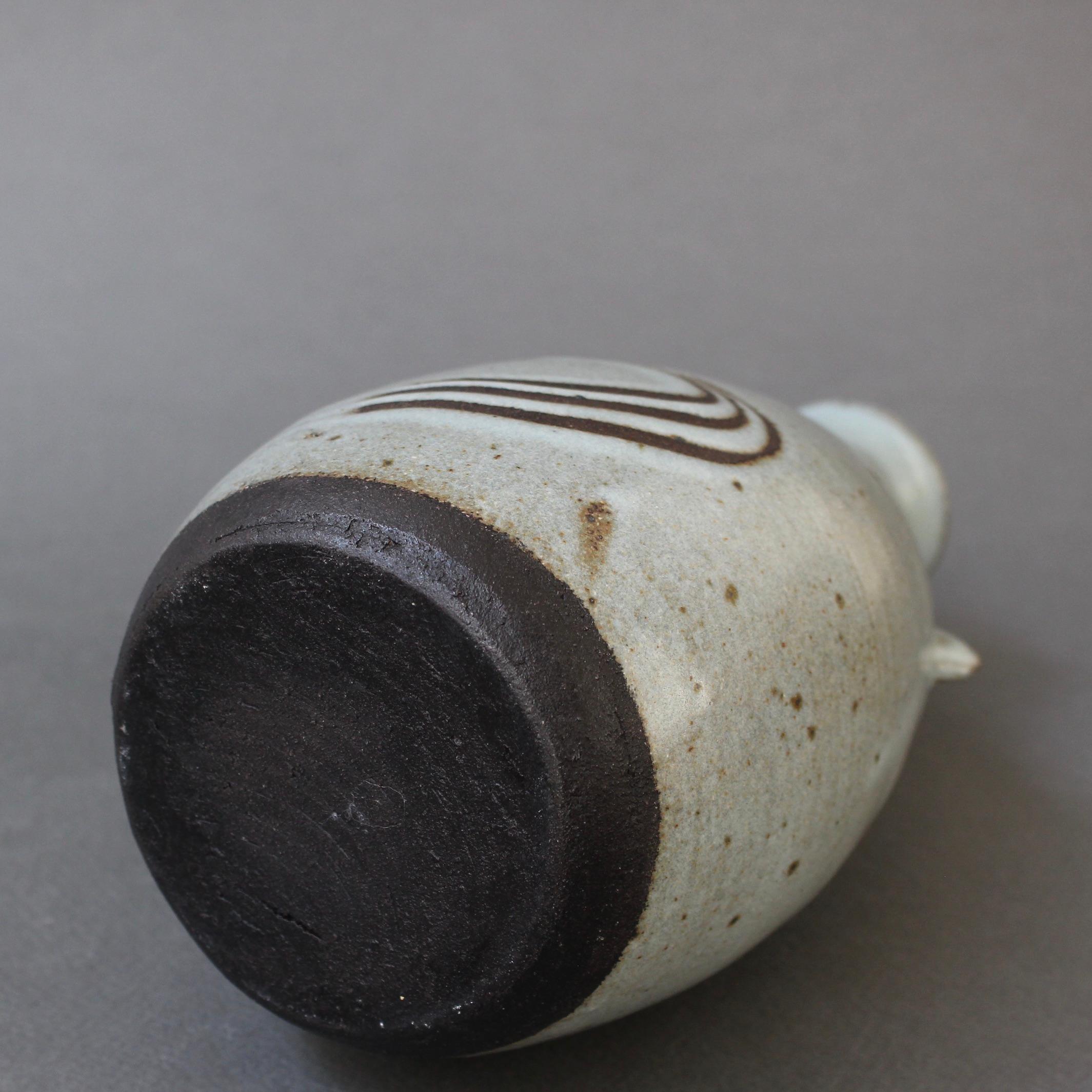 Japanese Style Ceramic Vase with Lugs by Janet Leach '1981' For Sale 12