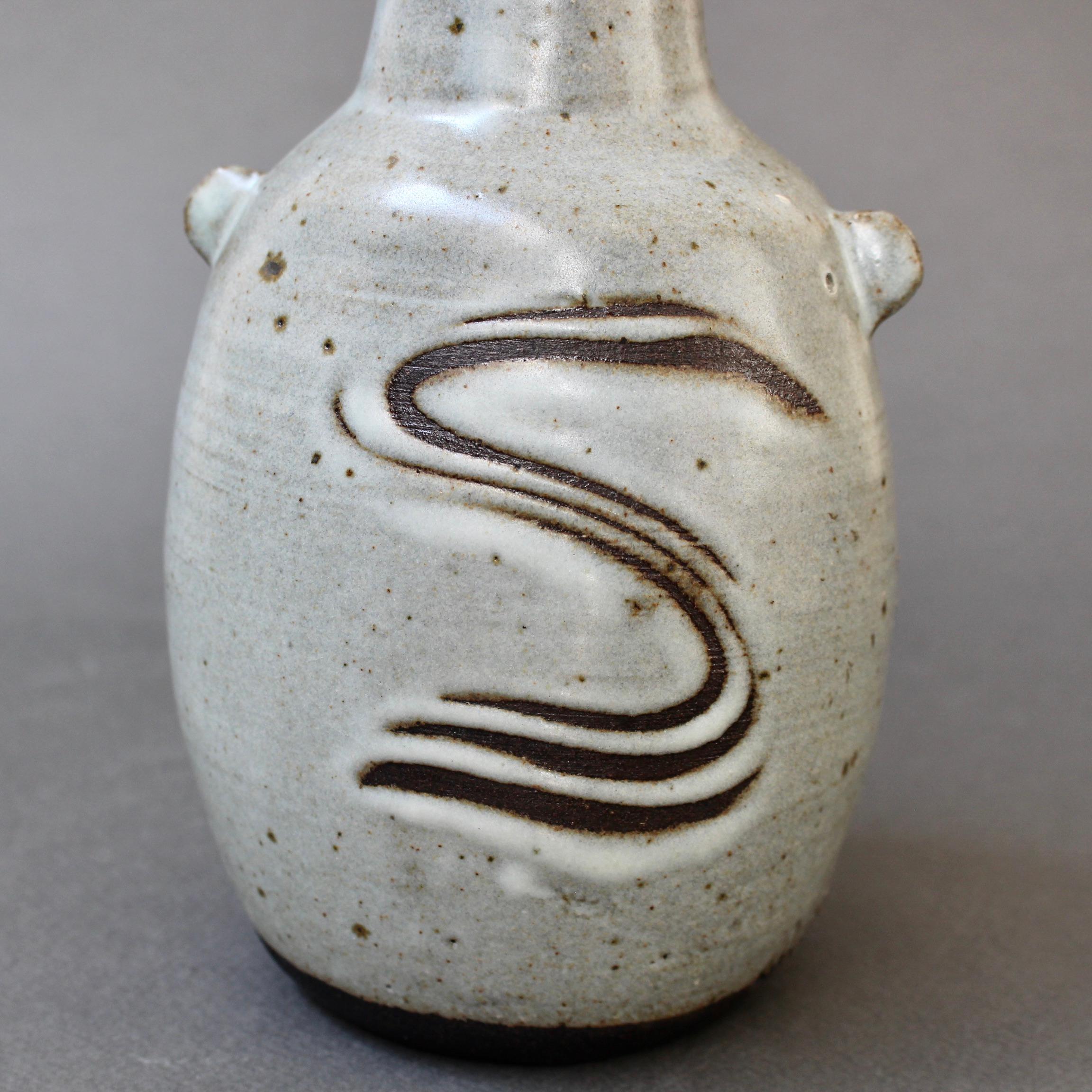 Japanese Style Ceramic Vase with Lugs by Janet Leach '1981' For Sale 2