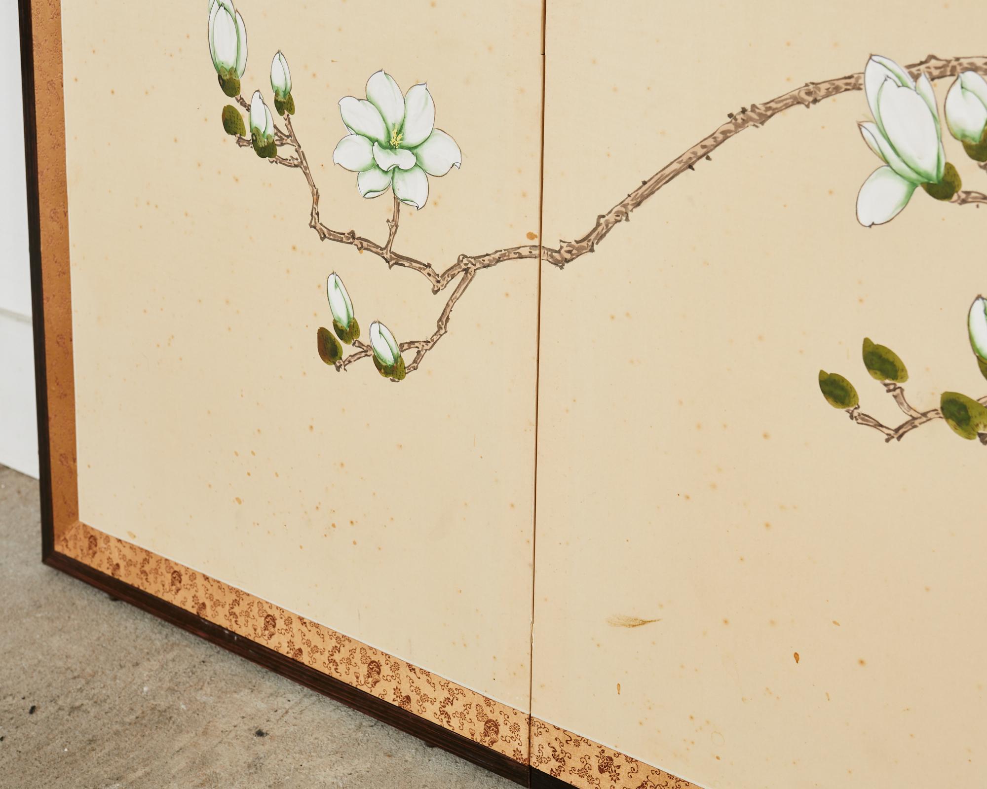 Vierteiliger Raumteiler im japanischen Stil mit Magnolienbaum mit Song-Vogeln im Angebot 4