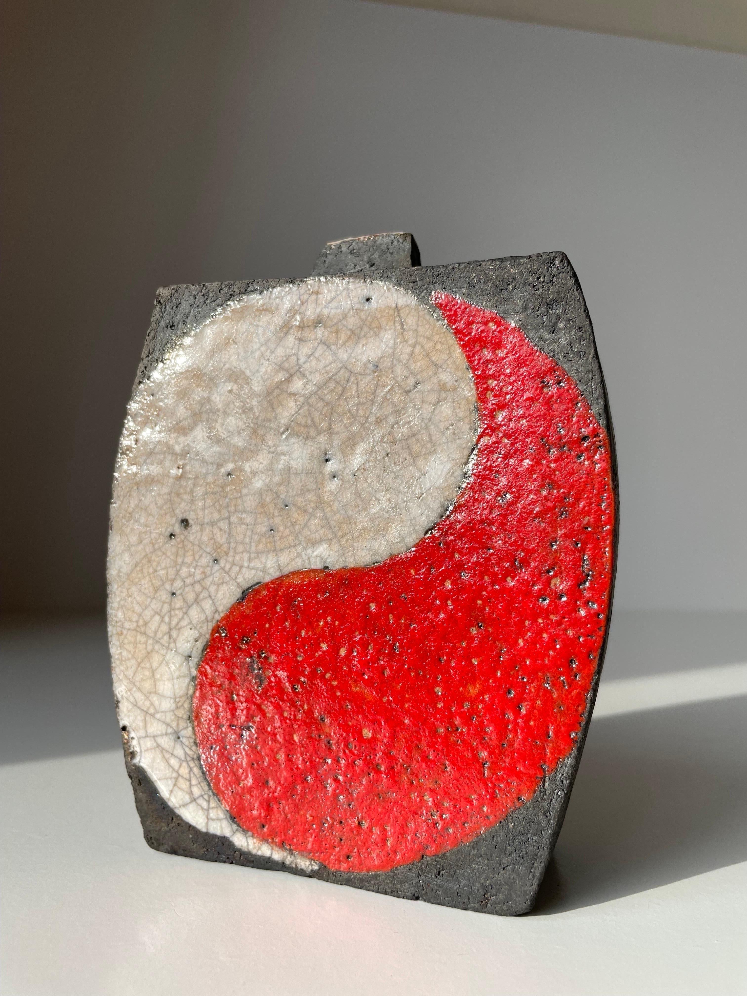 Japanese Style Raku Vase in Red White and Black For Sale 10
