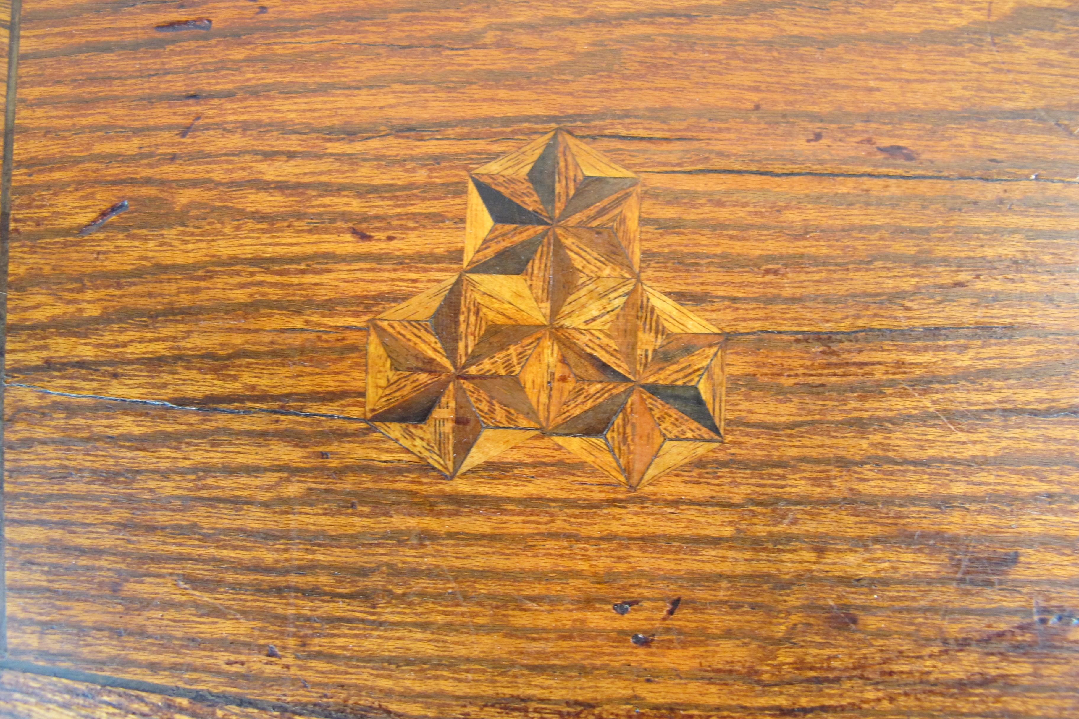 Marquetry Japanese Style Table Attributed to The Parisian Society Daï-Nippon For Sale