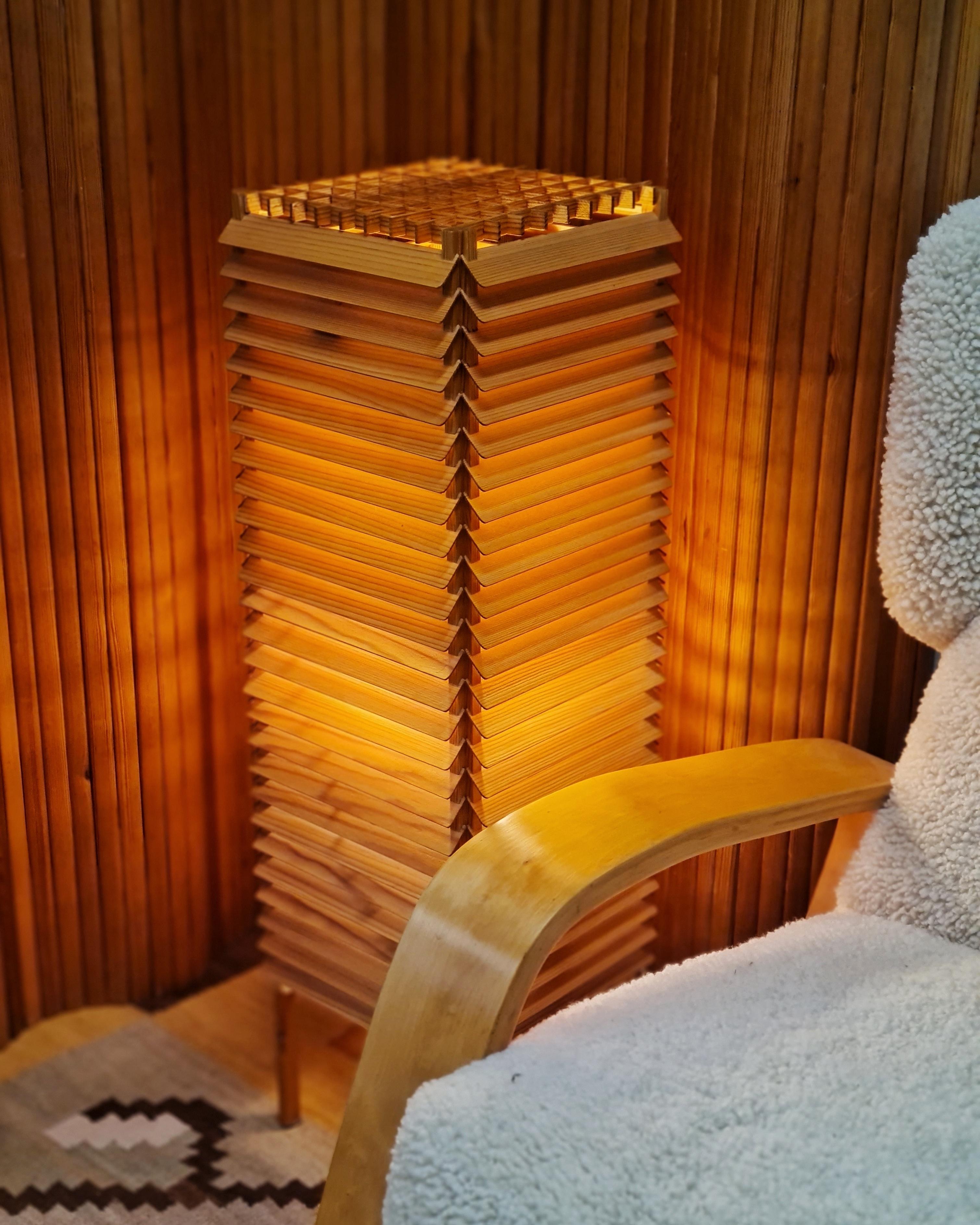 Lampada da terra vintage in stile giapponese con lamelle di legno, Finlandia, metà del XX secolo 9