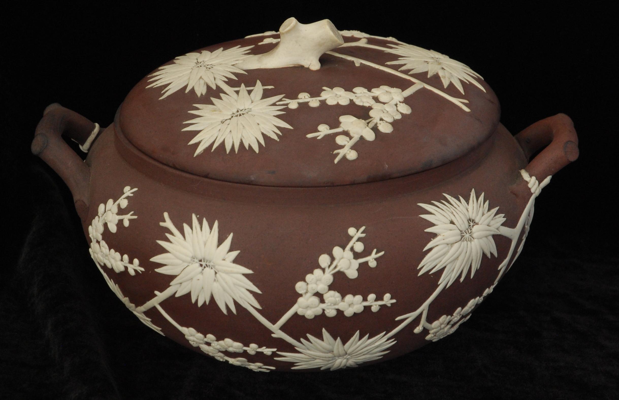 19th Century Japanese Sugar Box, brown stoneware, Wedgwood, circa 1820