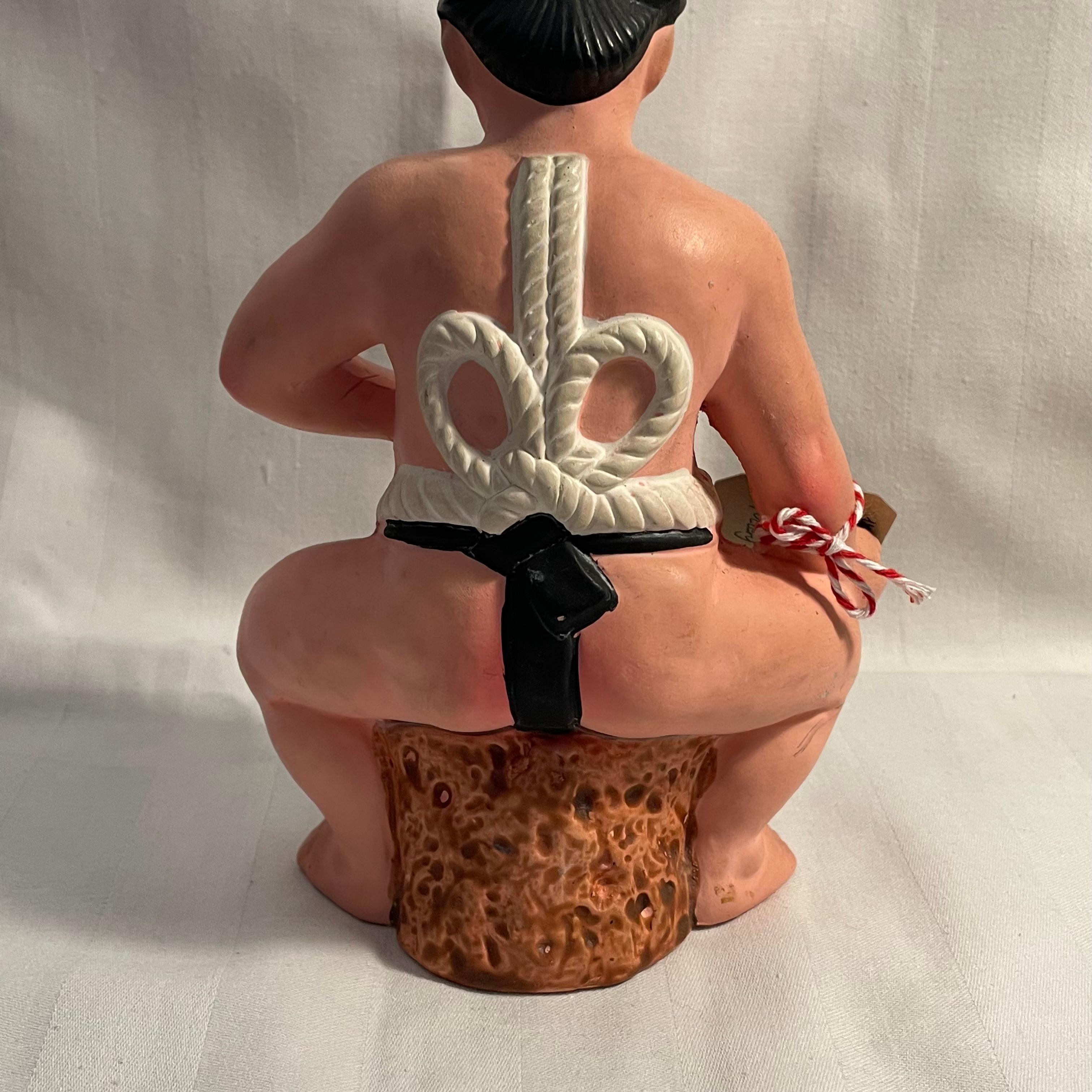 Japanische Sumo Wresler KitanoUmi-Figuren-Keramik 1980er Jahre (Töpferwaren) im Angebot
