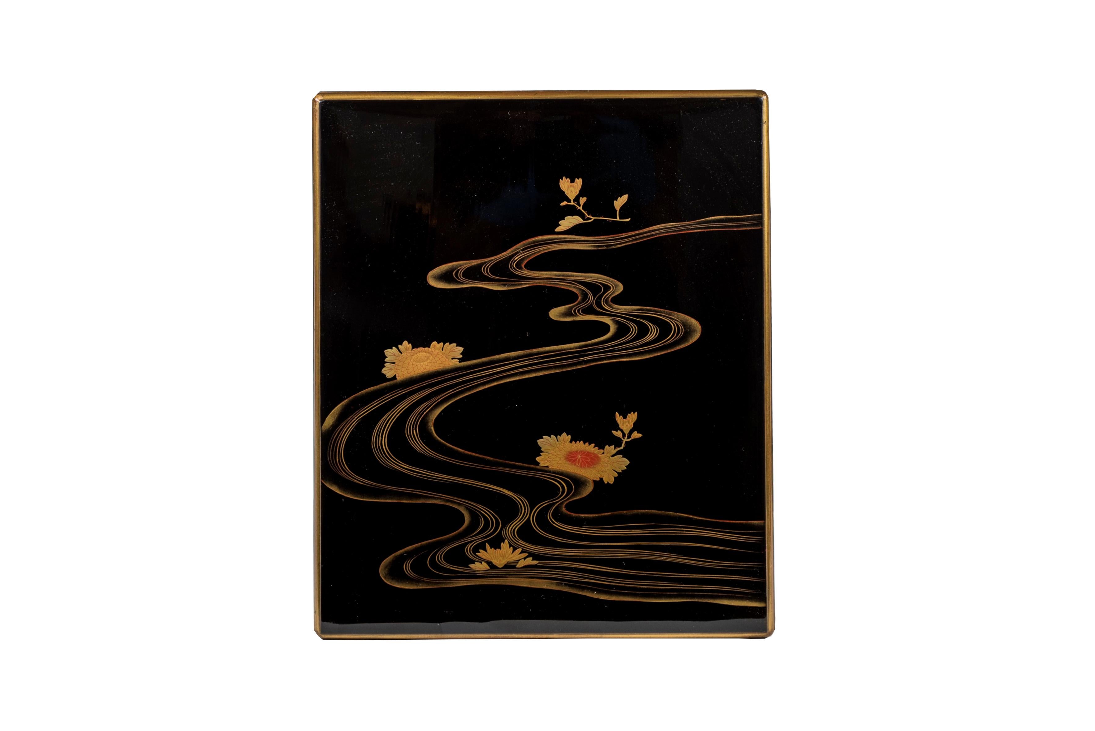 Japanese suzuribako lacquered box peony river For Sale 3