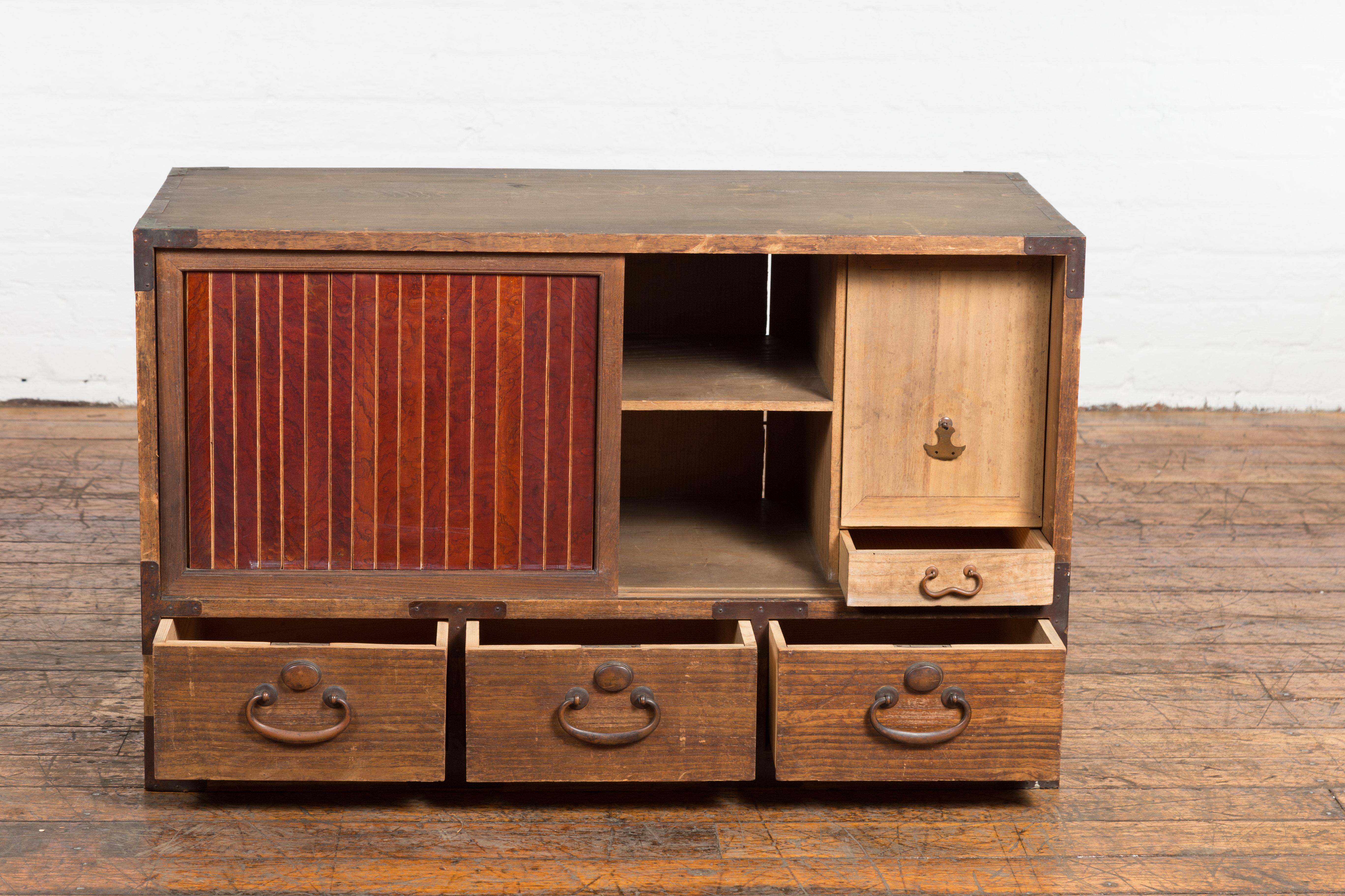 20th Century Japanese Taishō Kiri Wood Low Storage Cabinet with Sliding Doors and Drawers