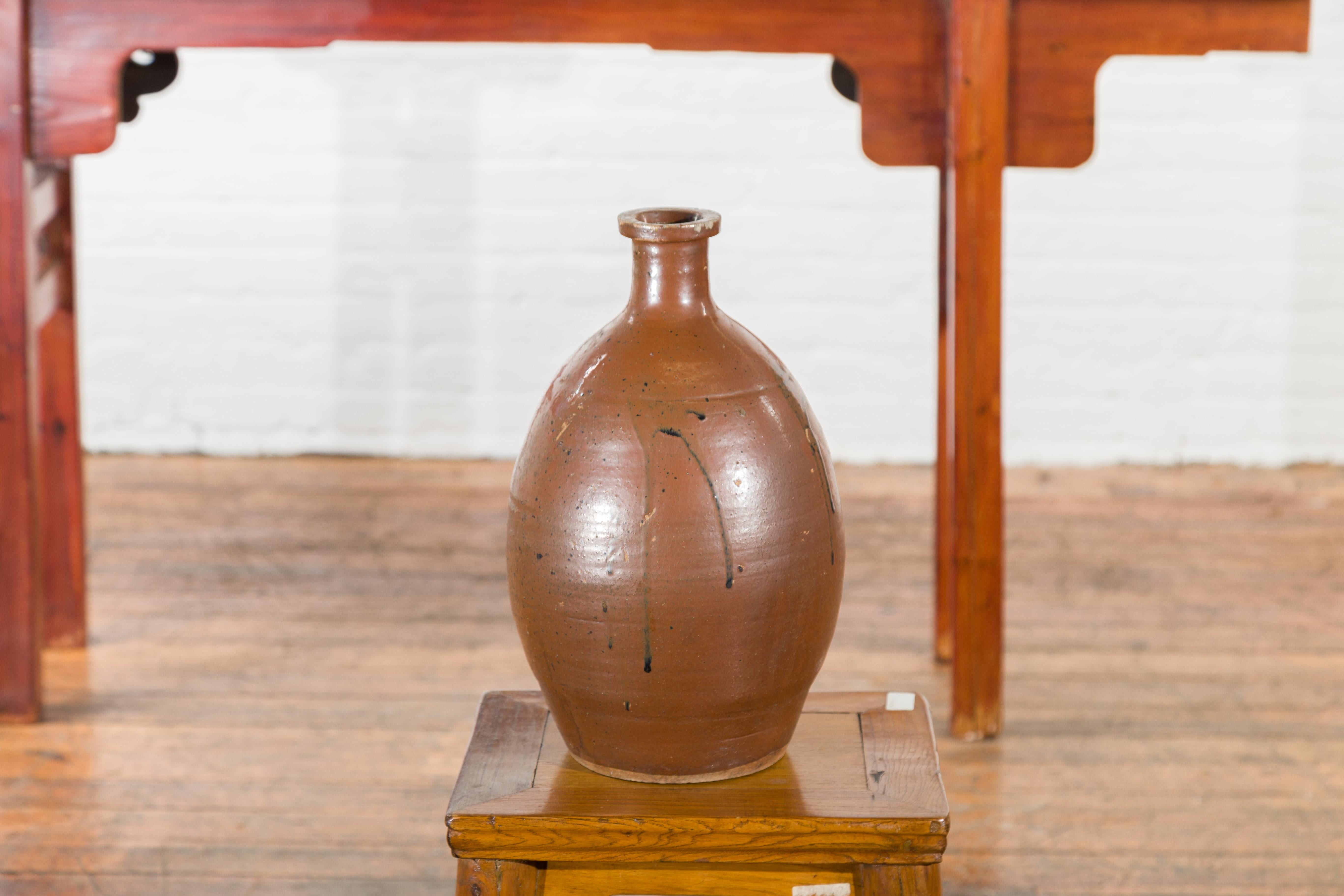 Taisho Japanese Taishō Period 1900s Tamba Tachikui Ware Brown Sake Jar with Drip Glaze For Sale