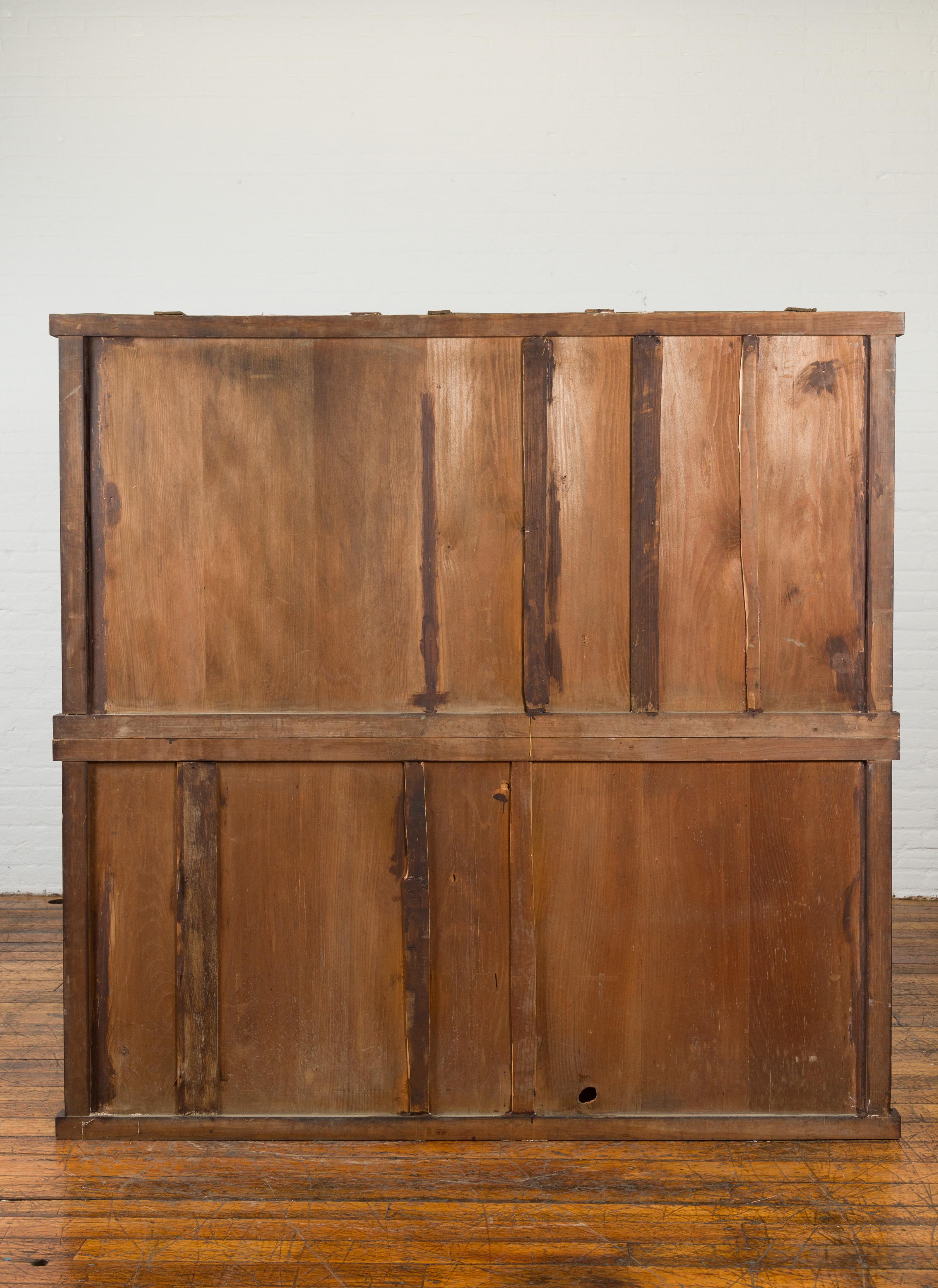 Japanese Taishō Period Early 20th Century Kiri Wood Mizuya Dansu Kitchen Cabinet For Sale 7