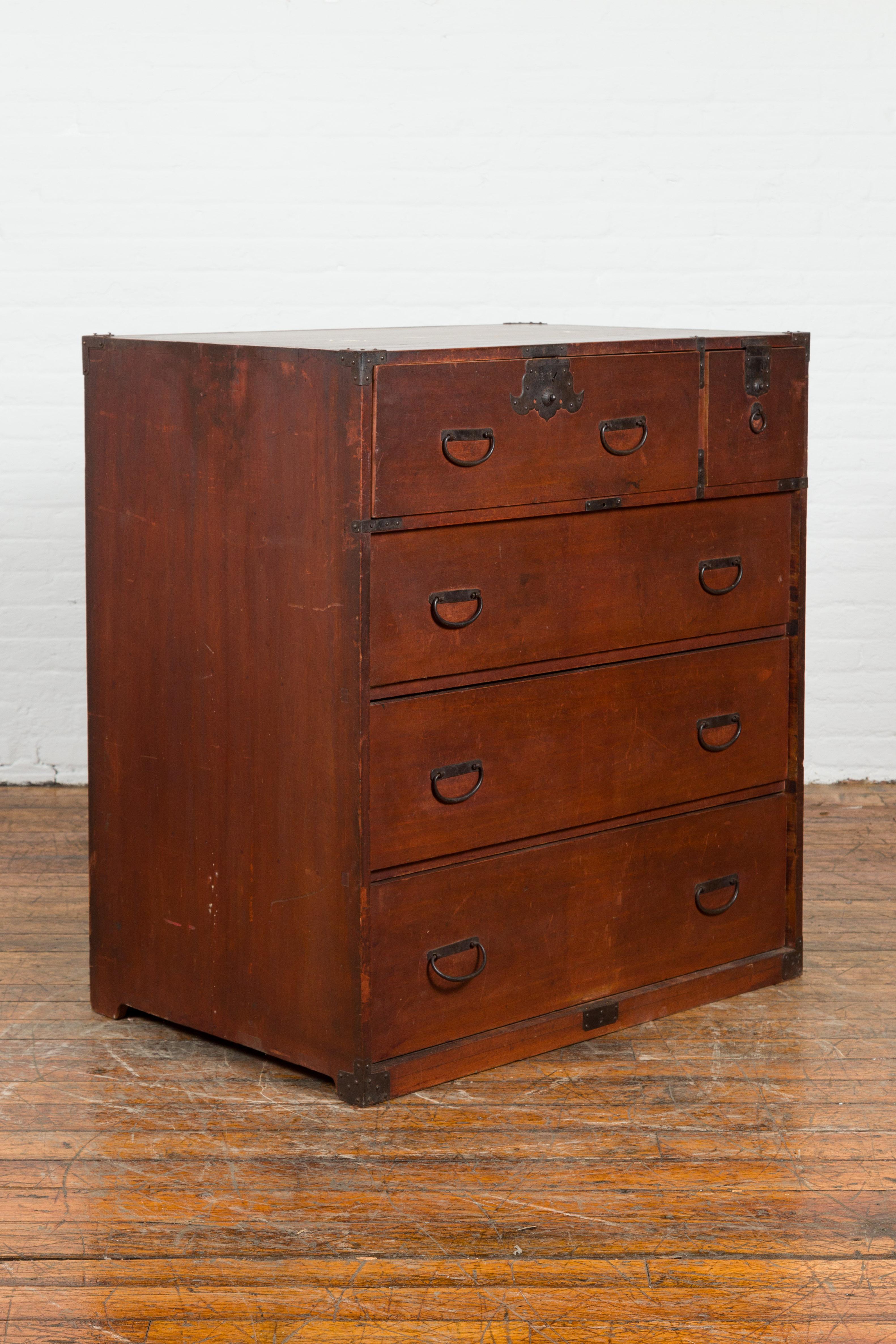 Taisho Japanese Taishō Period Early 20th Century Tansu Chest with Five Drawers For Sale