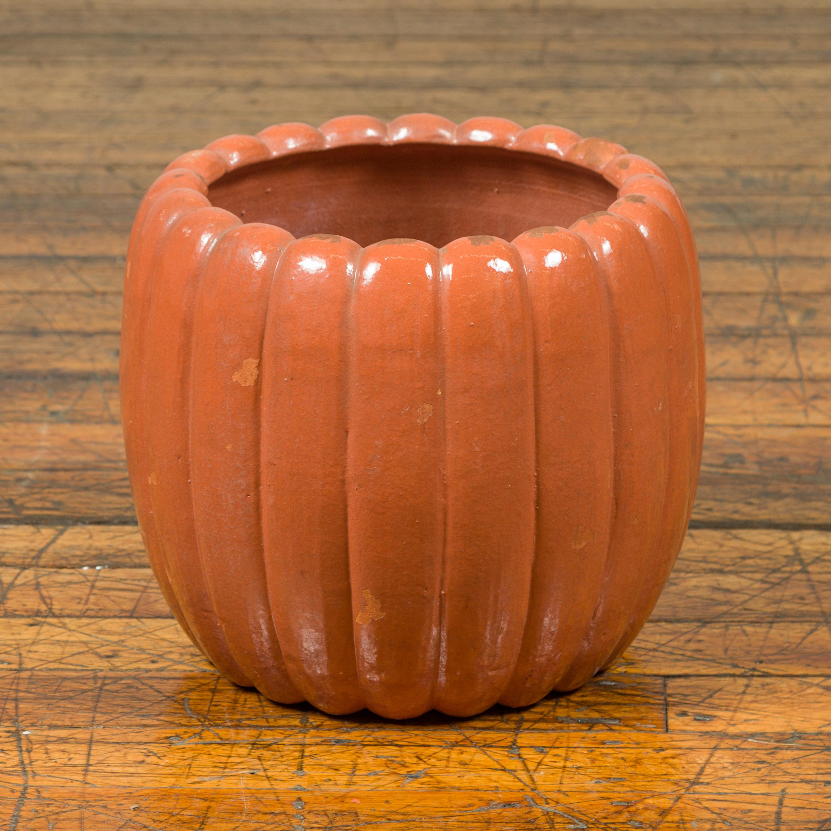 Japanese Taishō Period Handmade Coral Colored Pumpkin Shaped Planter In Good Condition For Sale In Yonkers, NY