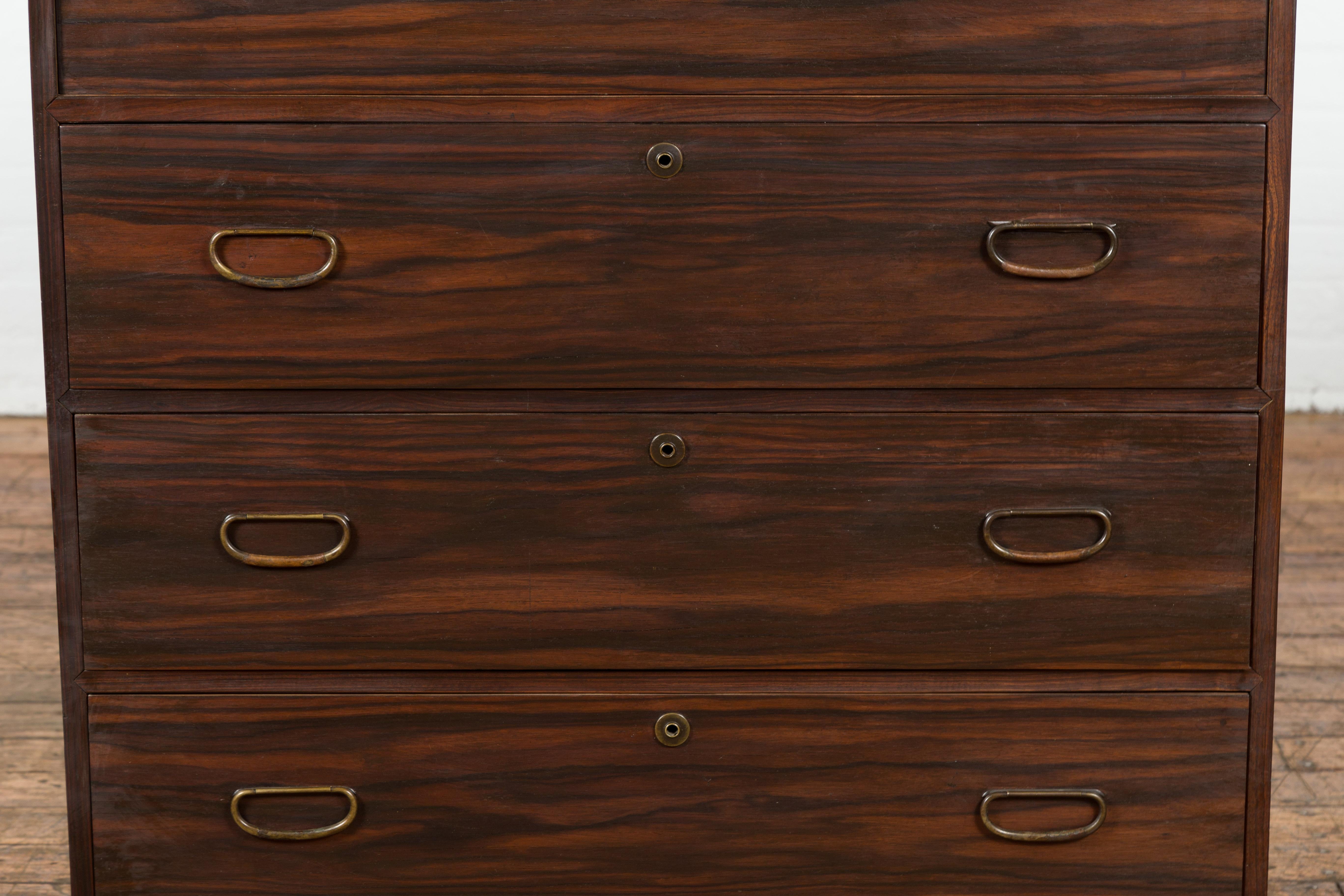 Dunkel Brown Antike Holz Tansu Dresser Chest (20. Jahrhundert) im Angebot