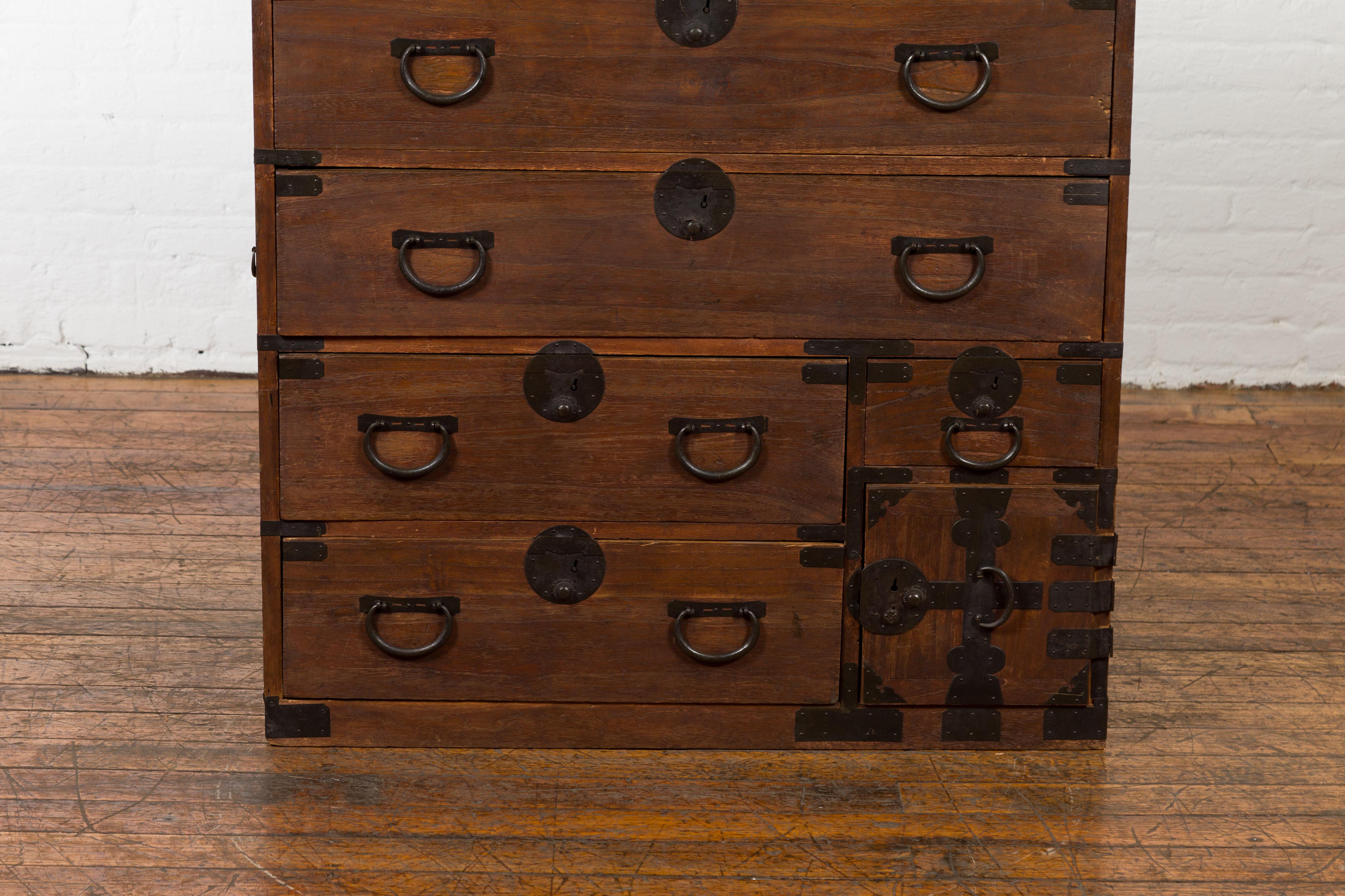 Iron Japanese Taishō Tansu Chest in Isho-Dansu Style with Six Drawers and Safe For Sale