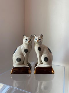 Japanese Takahashi Porcelain Cat Figures Bookends