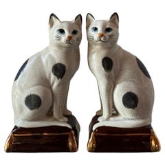Serre-livres japonais Takahashi en porcelaine avec figurines de chats