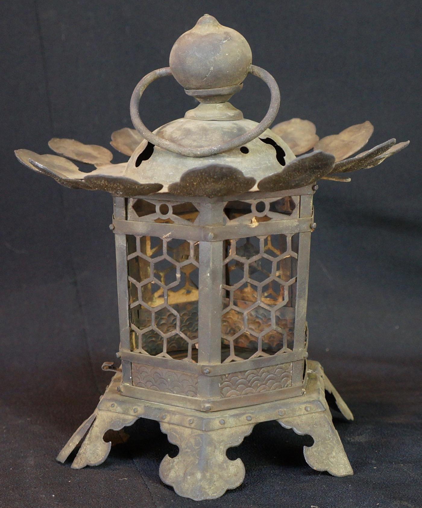 Japan, an early 19th century handsome antique handcrafted bronze lantern- an unusual one- with early design 