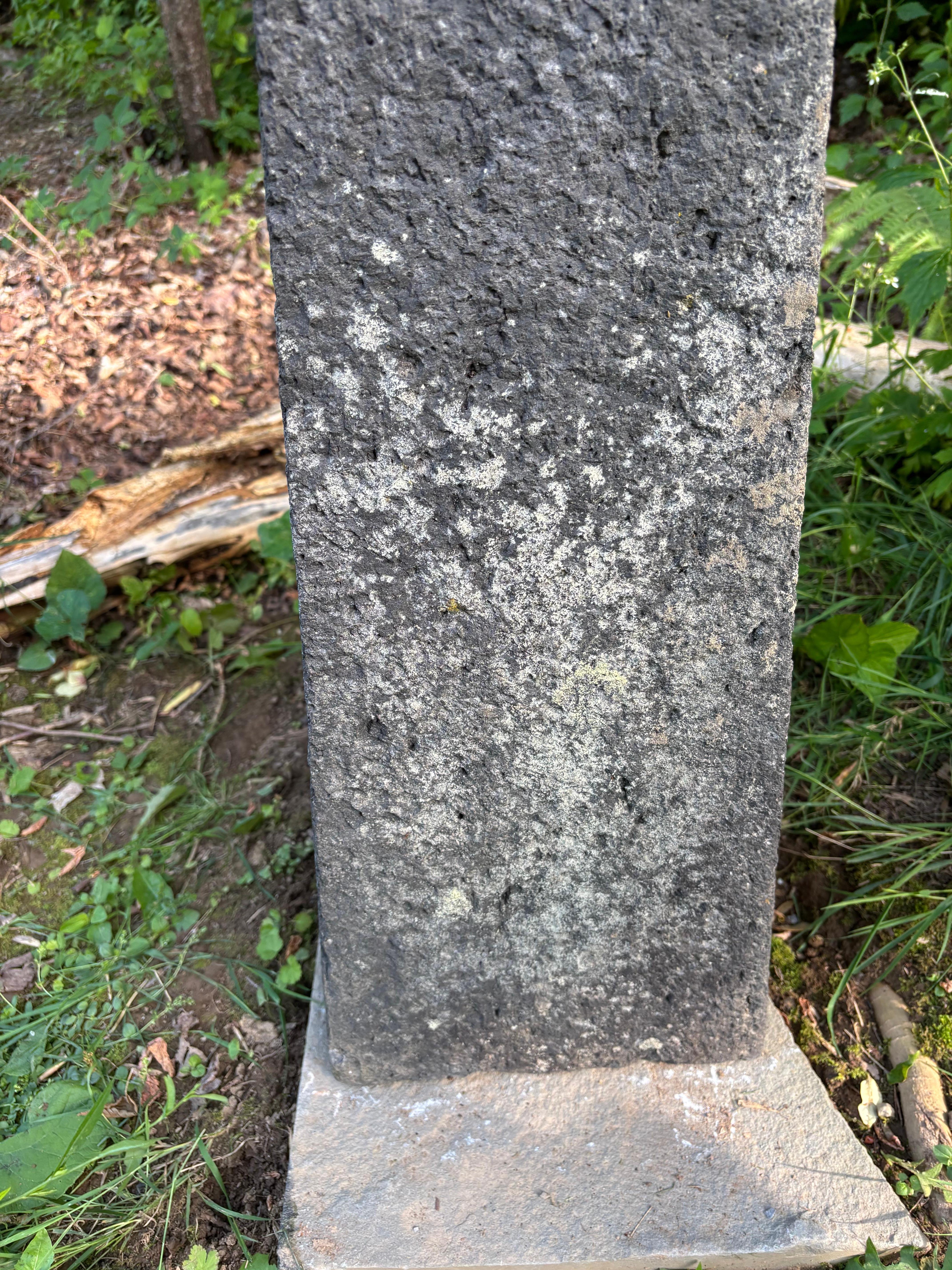 Japanese Tall Antique Stone Sun And Moon Lantern Beautiful Details 42 Inches For Sale 5