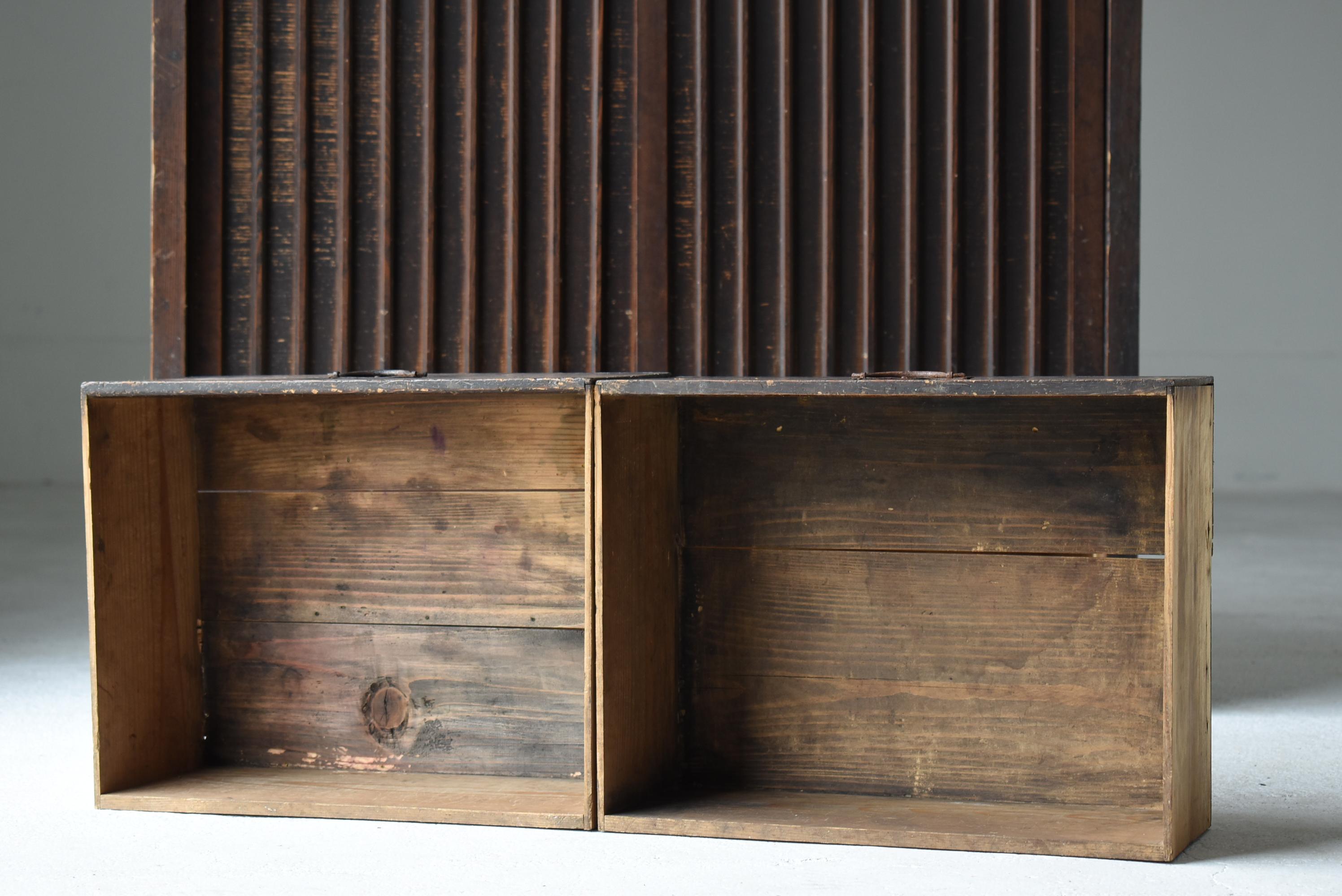 Japanese Antique Tansu 1860s-1900s / Cabinet Sideboard Wabisabi For Sale 3
