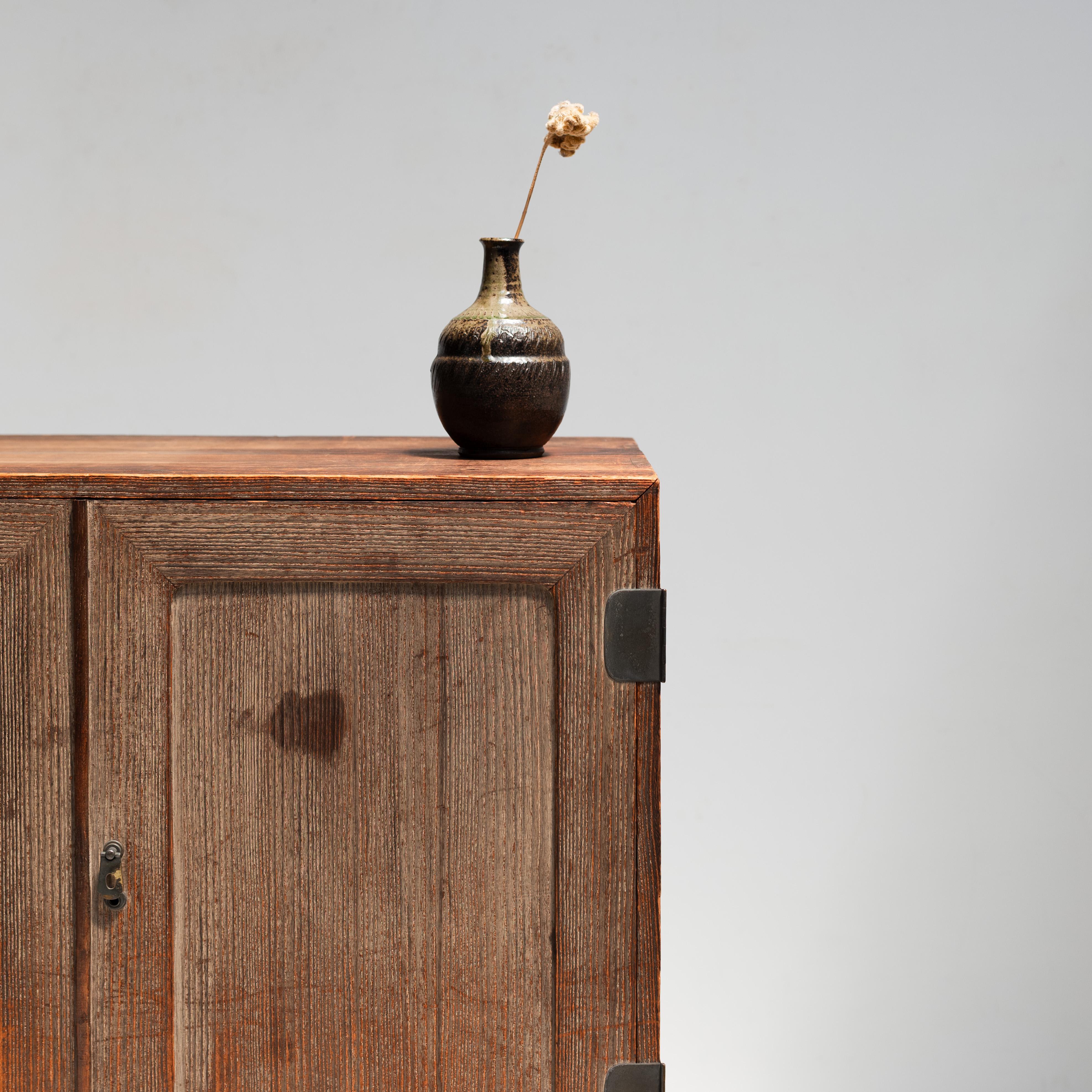 Japanese Tansu Chest, Japan, Early 20th Century For Sale 8