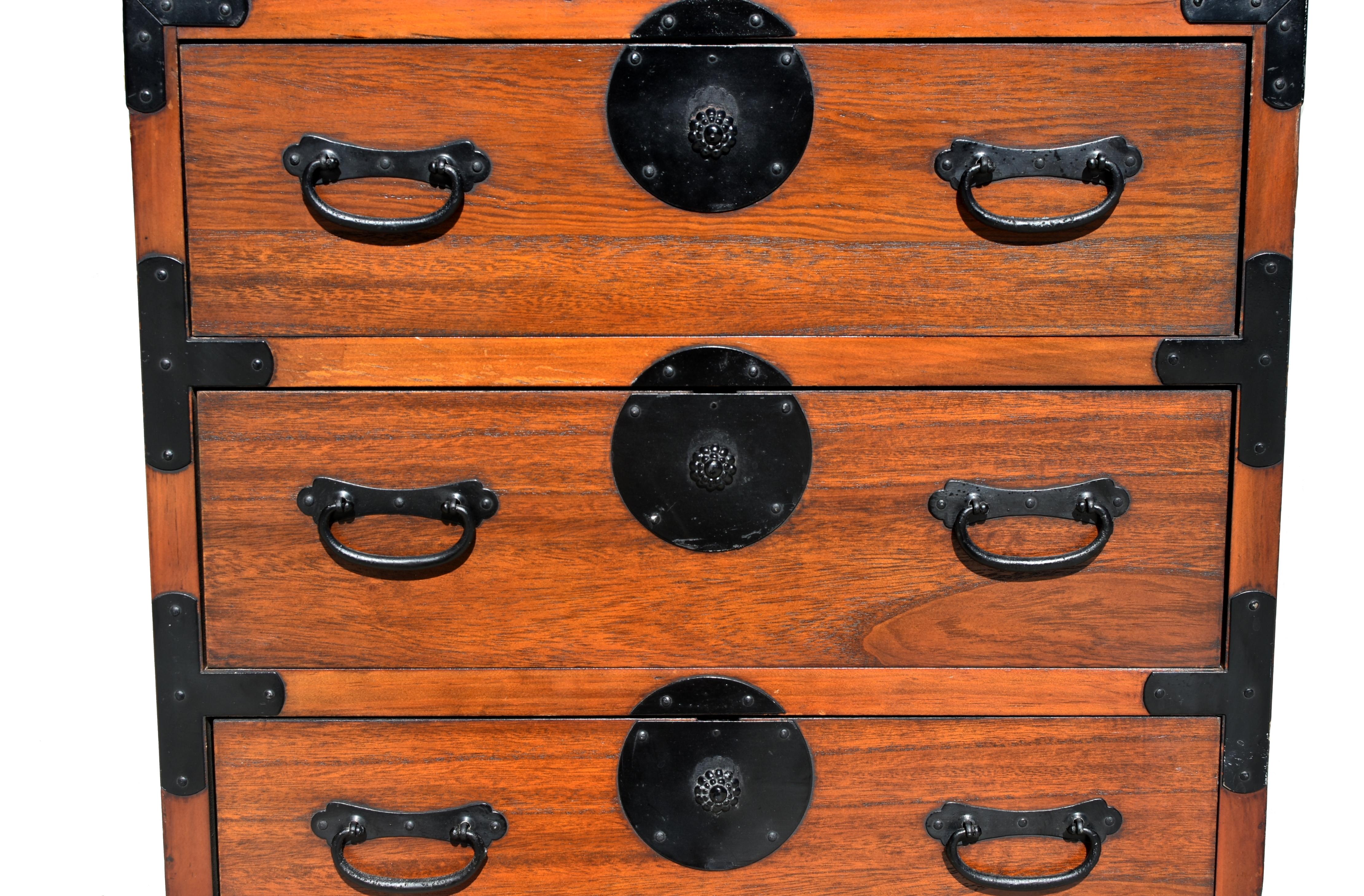 Japanese Tansu Chests Night Stands Set of Two 3