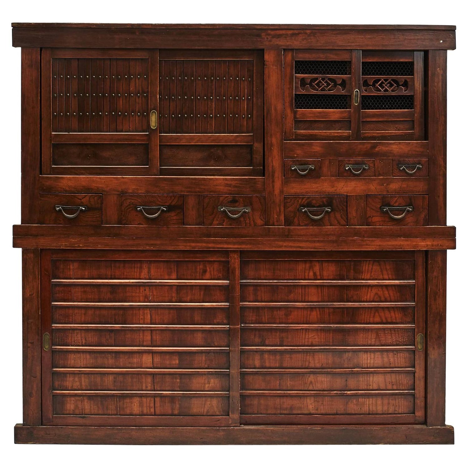 https://a.1stdibscdn.com/japanese-tansu-storage-cabinet-with-sliding-doors-meiji-periode-for-sale/1121189/f_244019321625512625279/24401932_master.jpg?width=1500