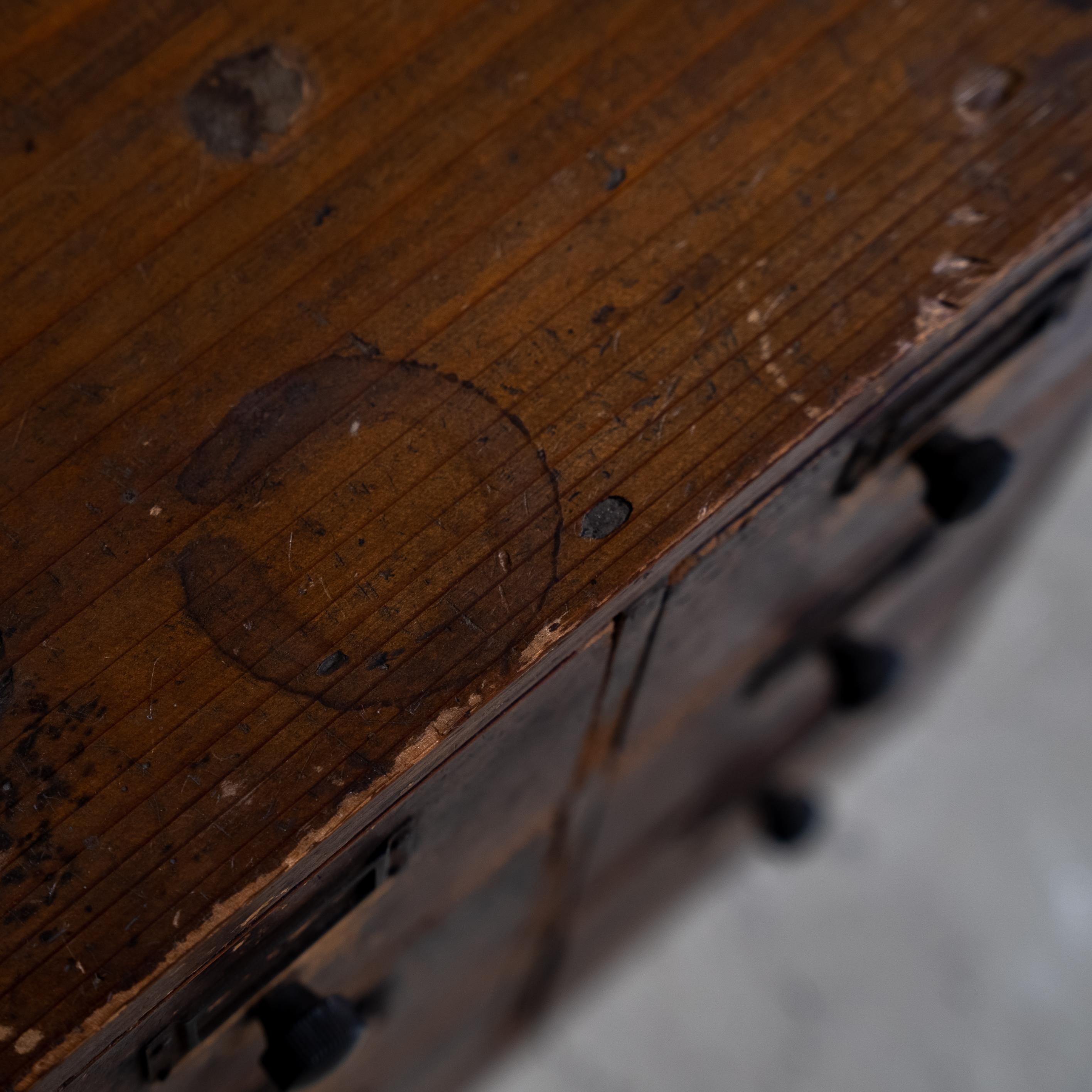 Japanese Tansu, Wabi-sabi, 1920s, Japan For Sale 1