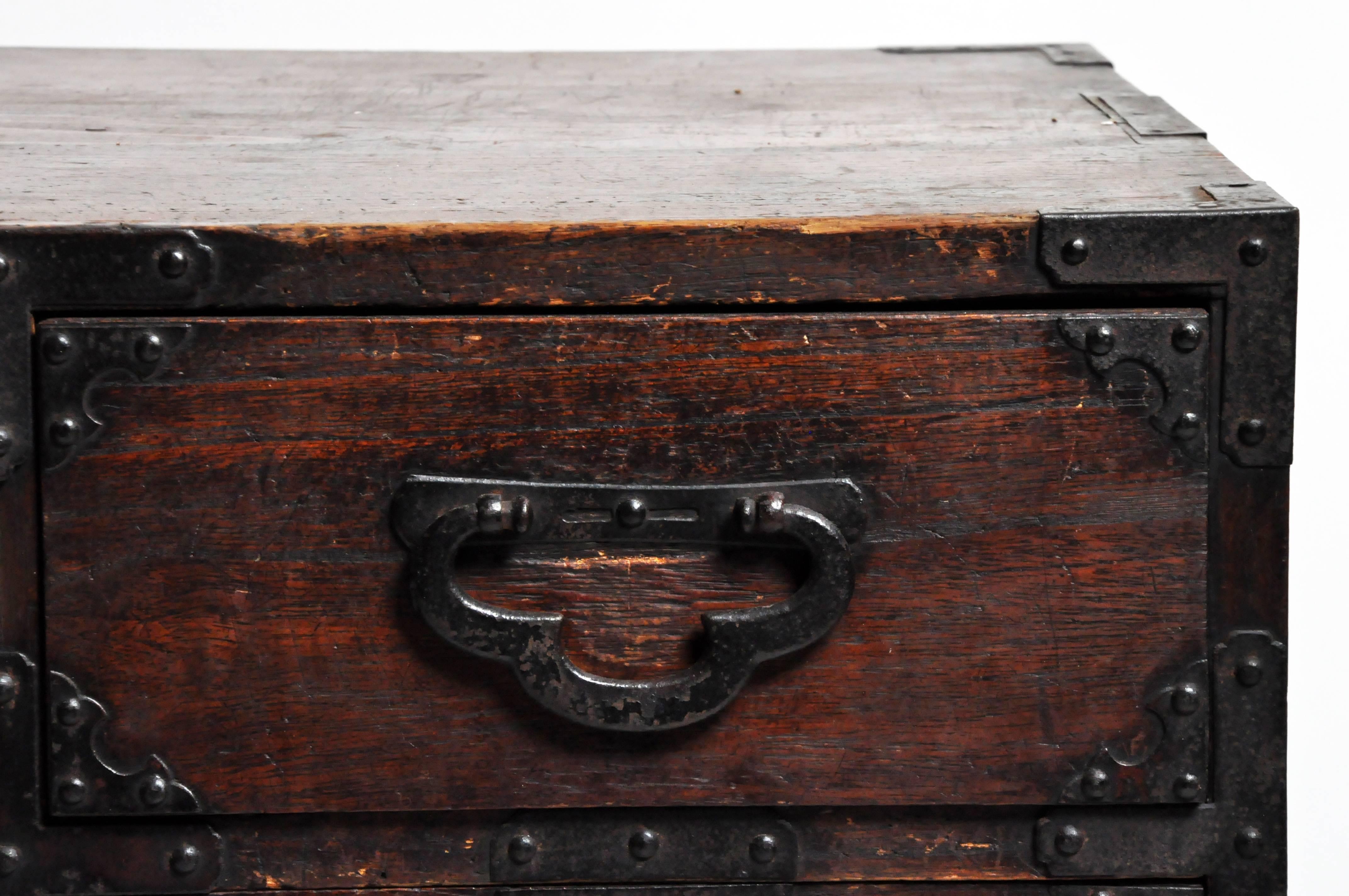 Japanese Tansu with Black Color Hardware 6