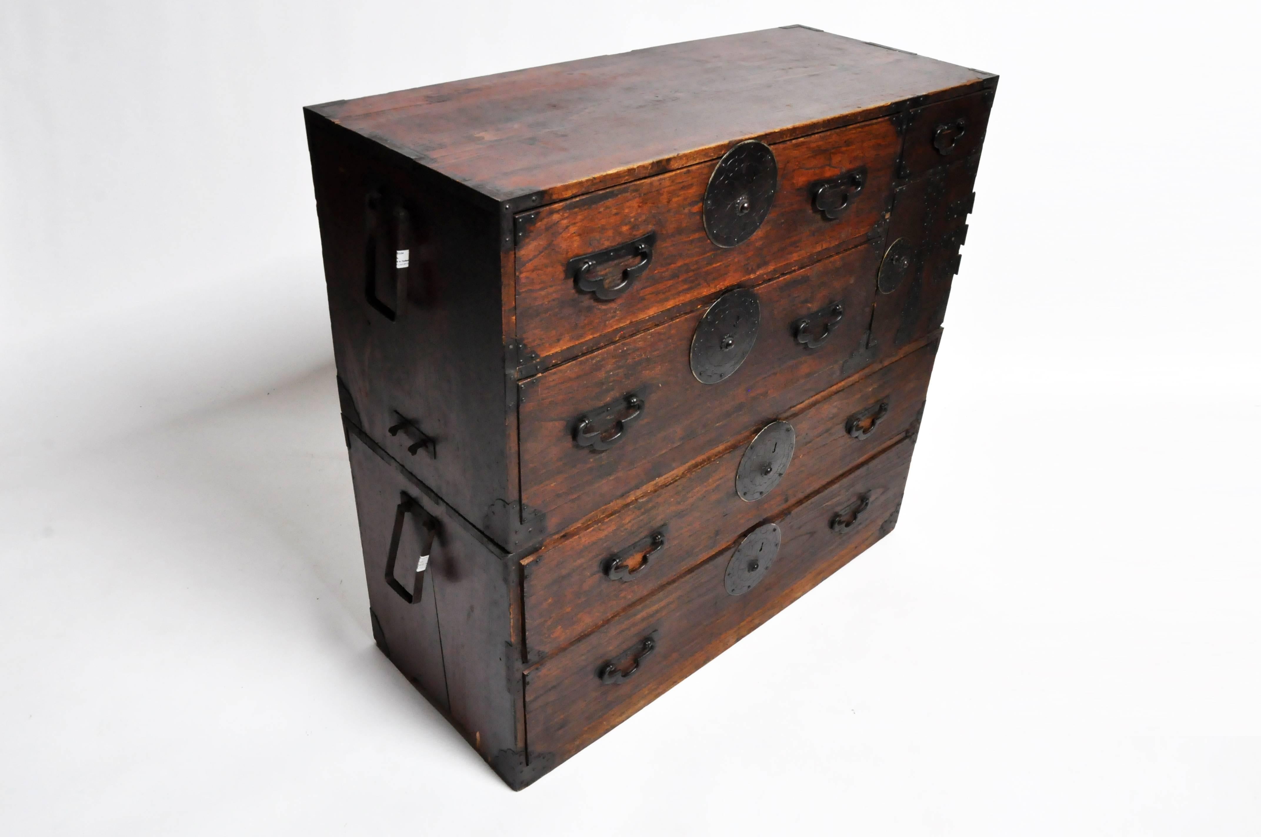 Japanese Tansu with Black Color Hardware In Good Condition In Chicago, IL
