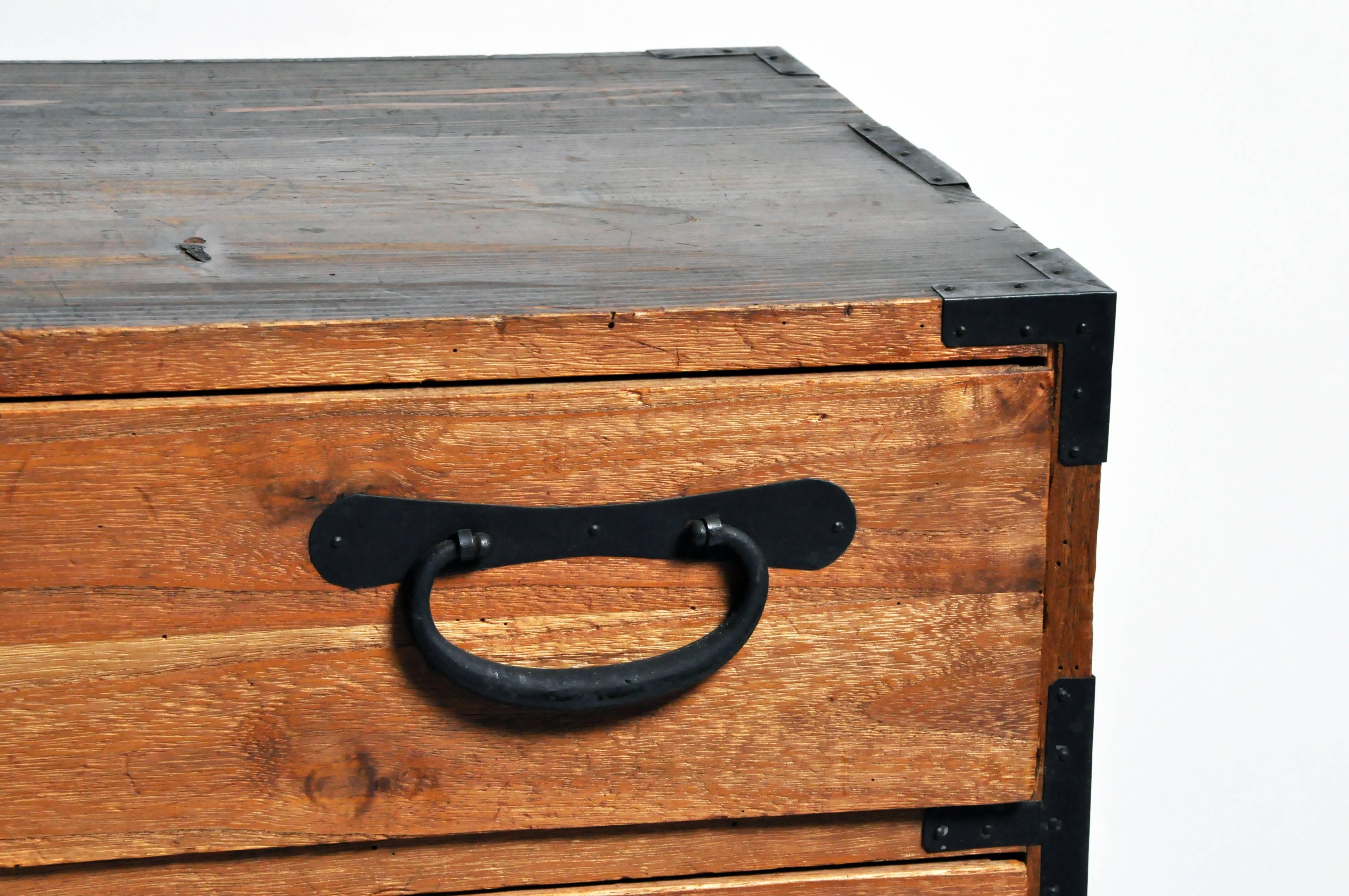 Japanese Tansu with Black Color Hardware 3