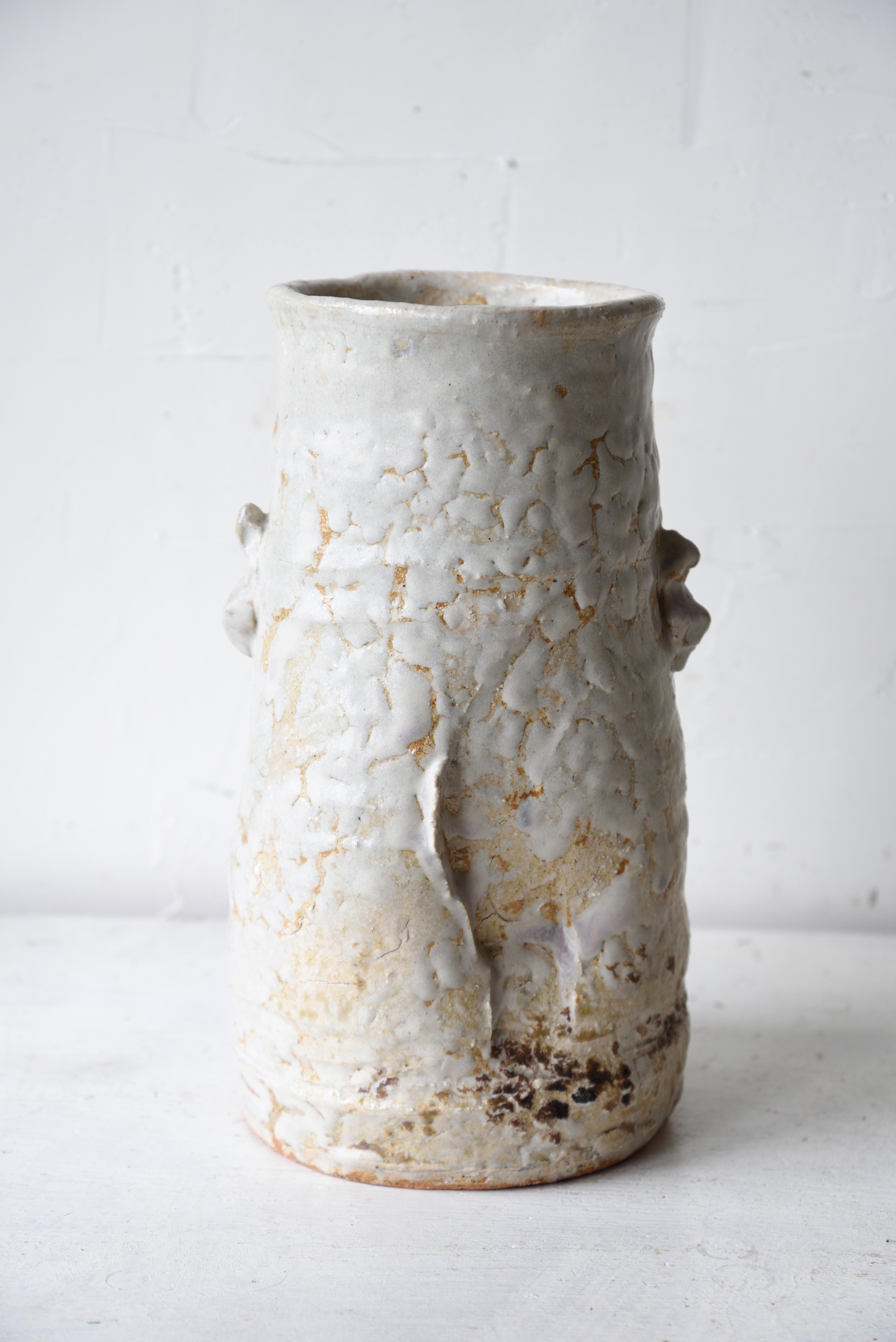Japanese Tea Ceremonial Hagi Pottery Vase For Sale 3
