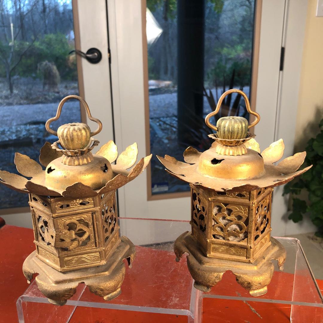 Japan, a handsome quality pair of old Gilt 