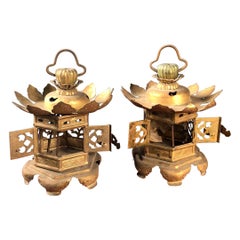 Antique Japanese Tea Garden Gilt Gold "Lotus Flower" Lanterns Pair, Handsome