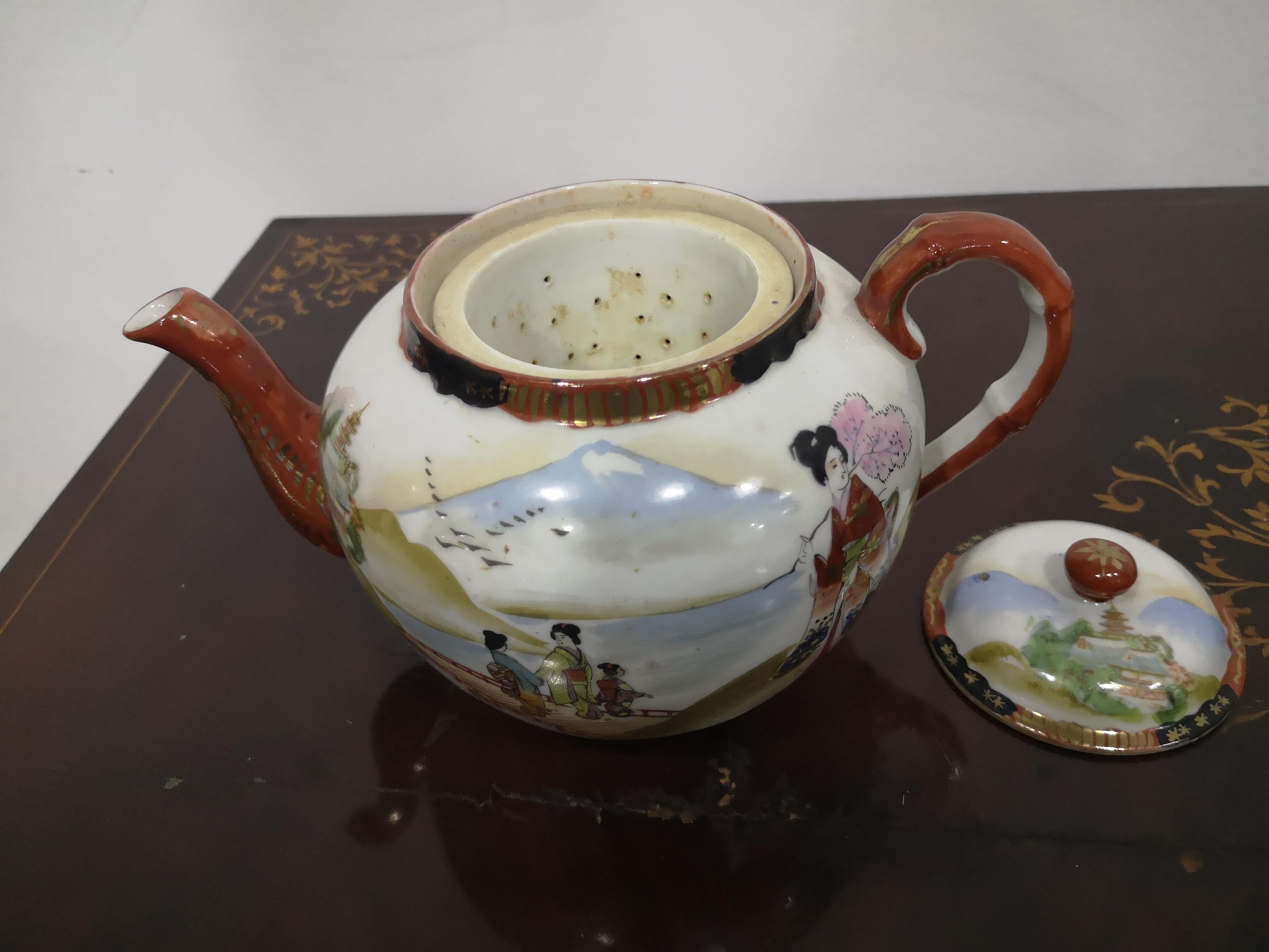 Japanese tea service for 10 in fine mid-19th century porcelain For Sale 11
