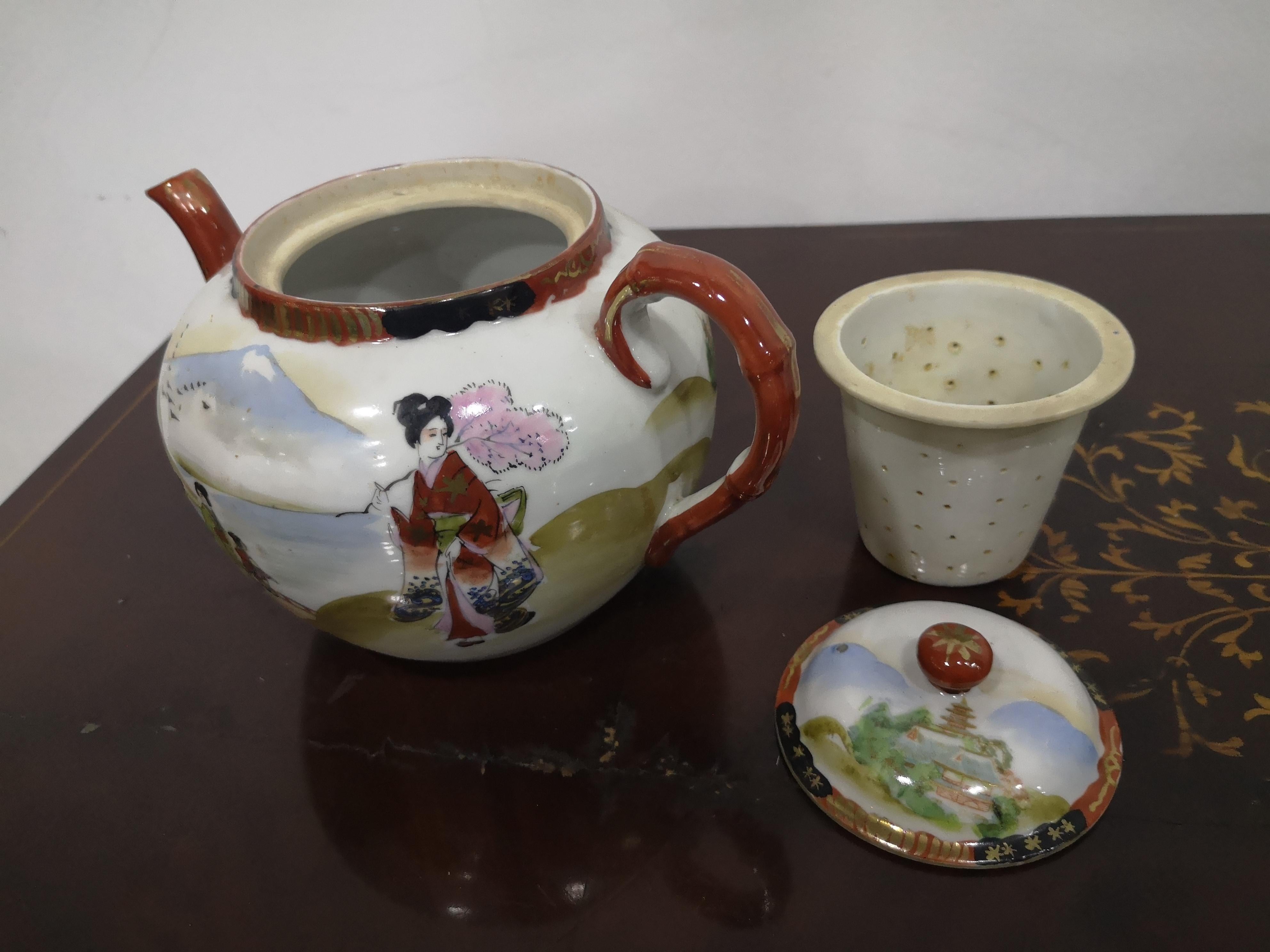 Japanese tea service for 10 in fine mid-19th century porcelain For Sale 12