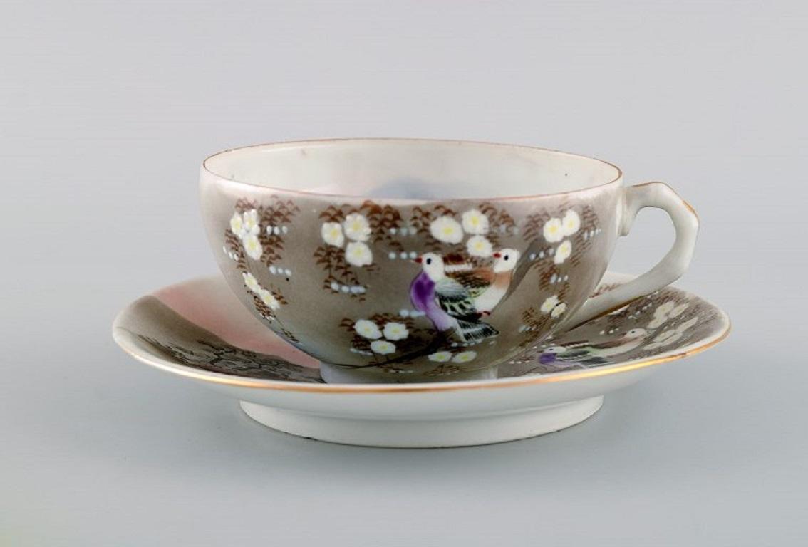 20ième siècle Service à thé japonais en porcelaine peinte à la main, milieu du 20e siècle en vente