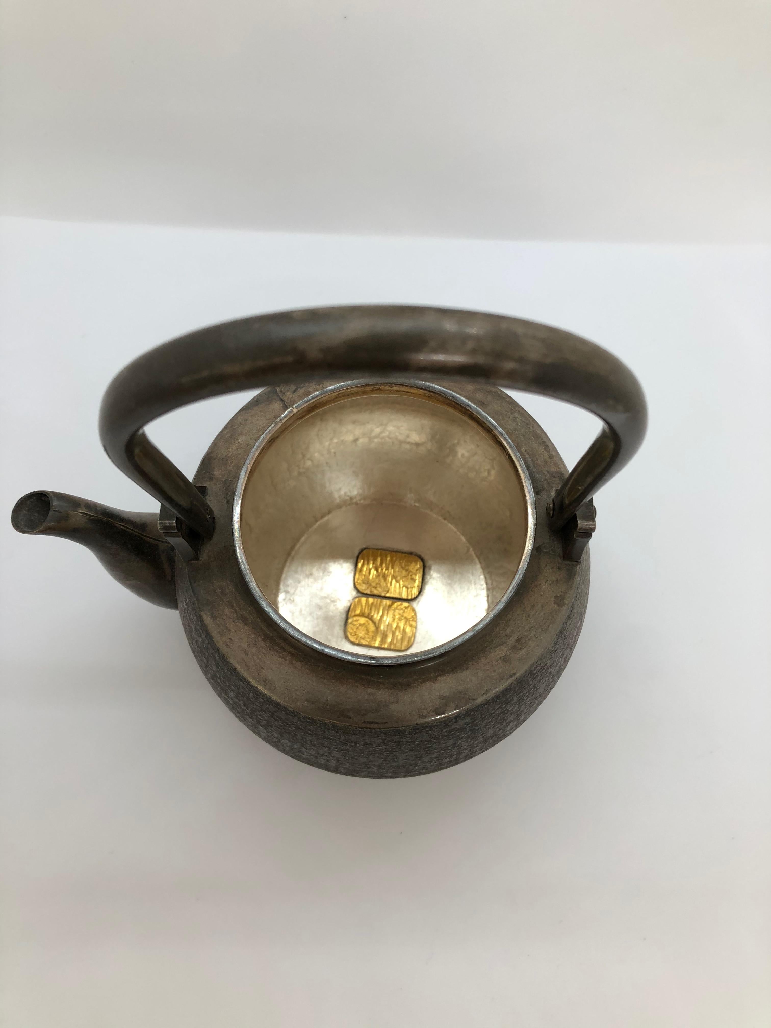 Japanese Teapot, 19th Century 5