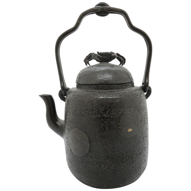 Japanese Teapot, Late 19th Century For Sale at 1stDibs