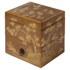 Japanese Tebako in Nashiji lacquer adorned with golden Persimon flowers