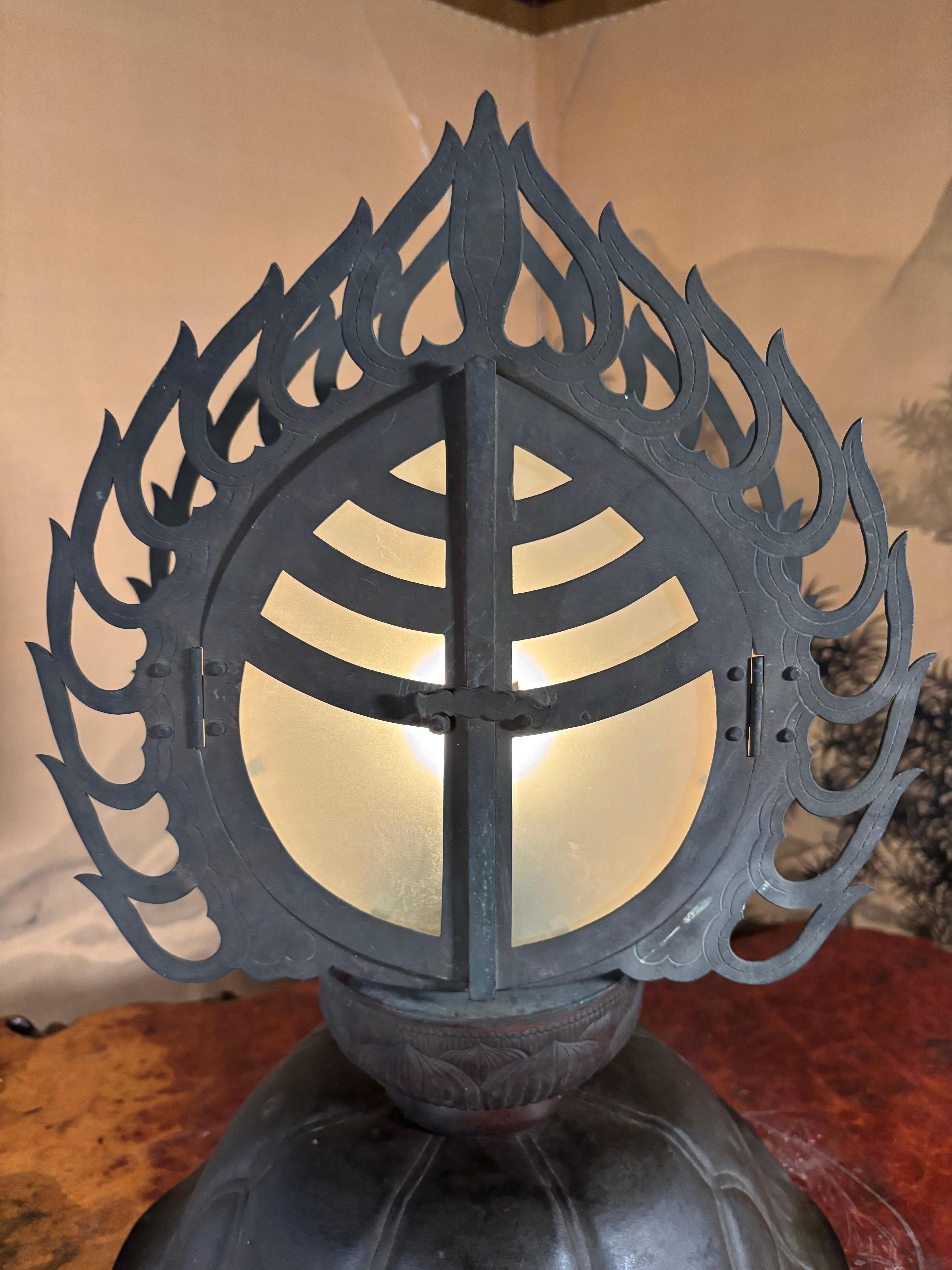 Japanese Antique Altar Table Lamp Symbolic Of Wish Granting And Good Fortune In Good Condition For Sale In South Burlington, VT