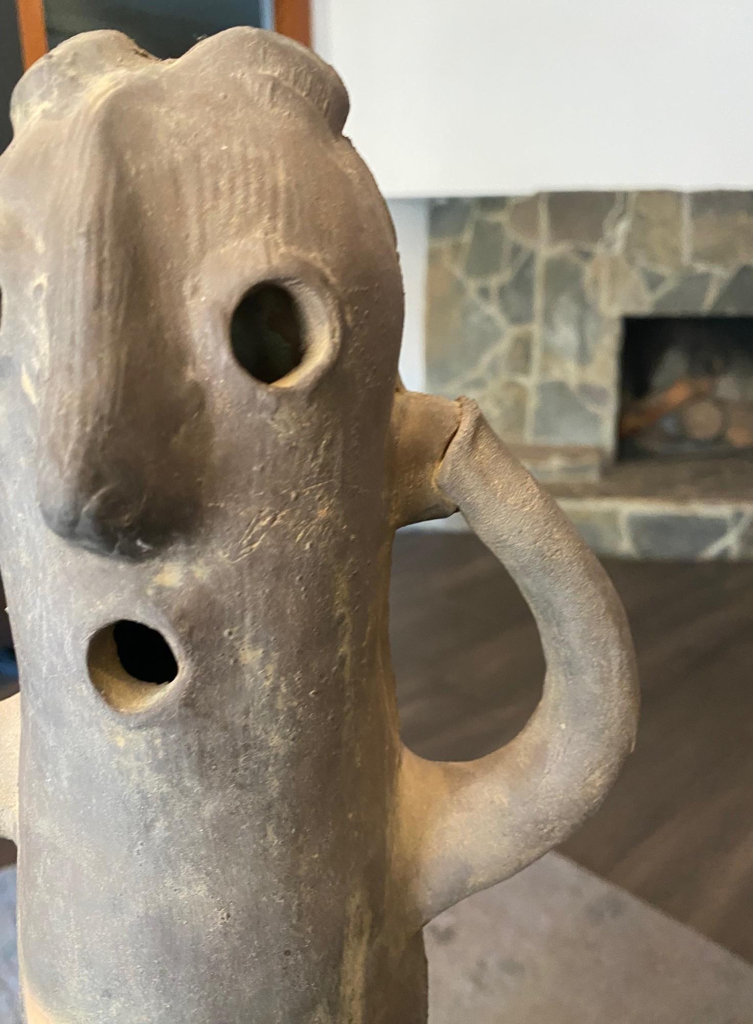 Scultura funeraria giapponese in terracotta Haniwa, figura di danza del VI secolo In condizioni buone in vendita a Studio City, CA