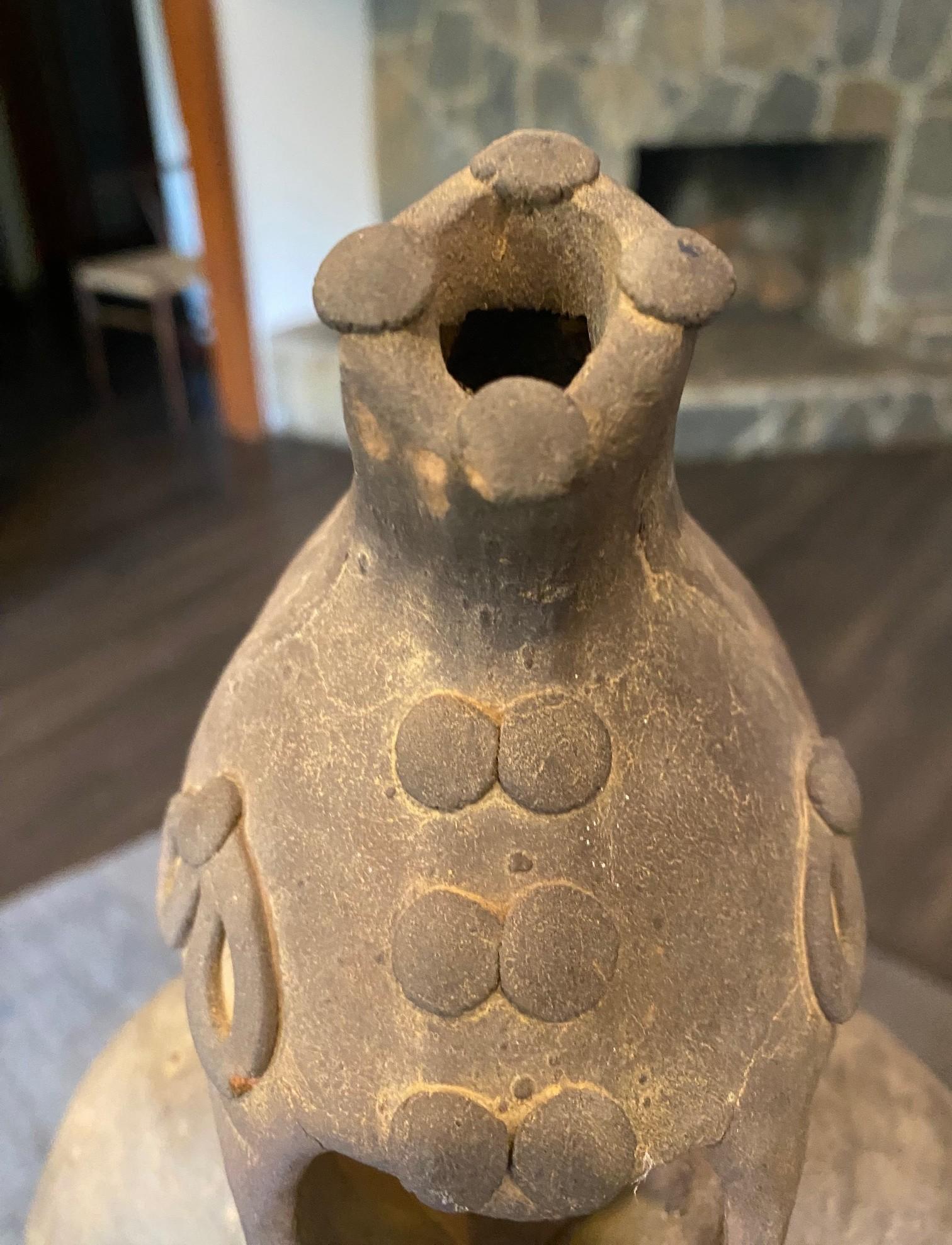 Fino al XVIII secolo Scultura funeraria di guerriero Haniwa in terracotta giapponese del VI secolo in vendita