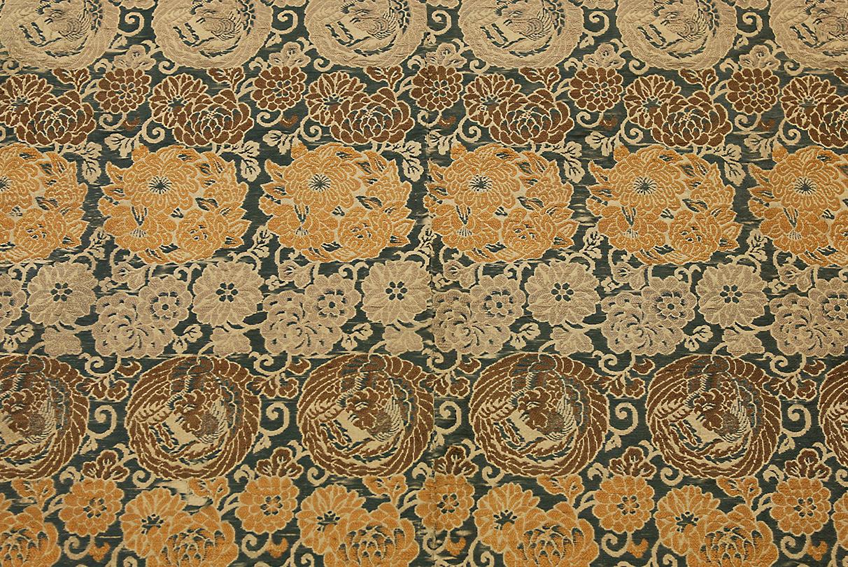 Extra lange Seide aus japanischem Textil (Anglo-japanisch) im Angebot