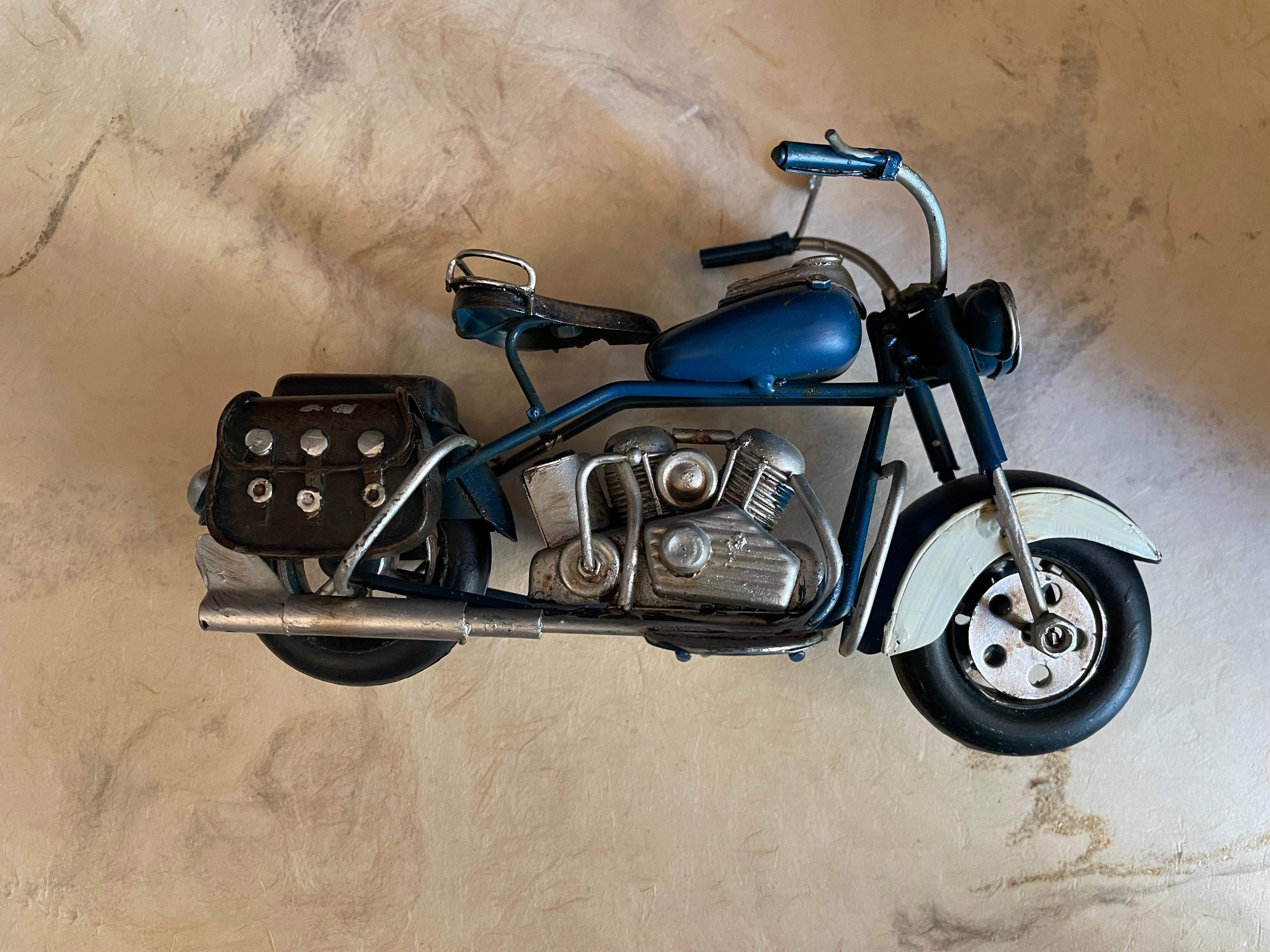 Japanese Tin Plate Toy Blue MotorCycle 1960s For Sale 1