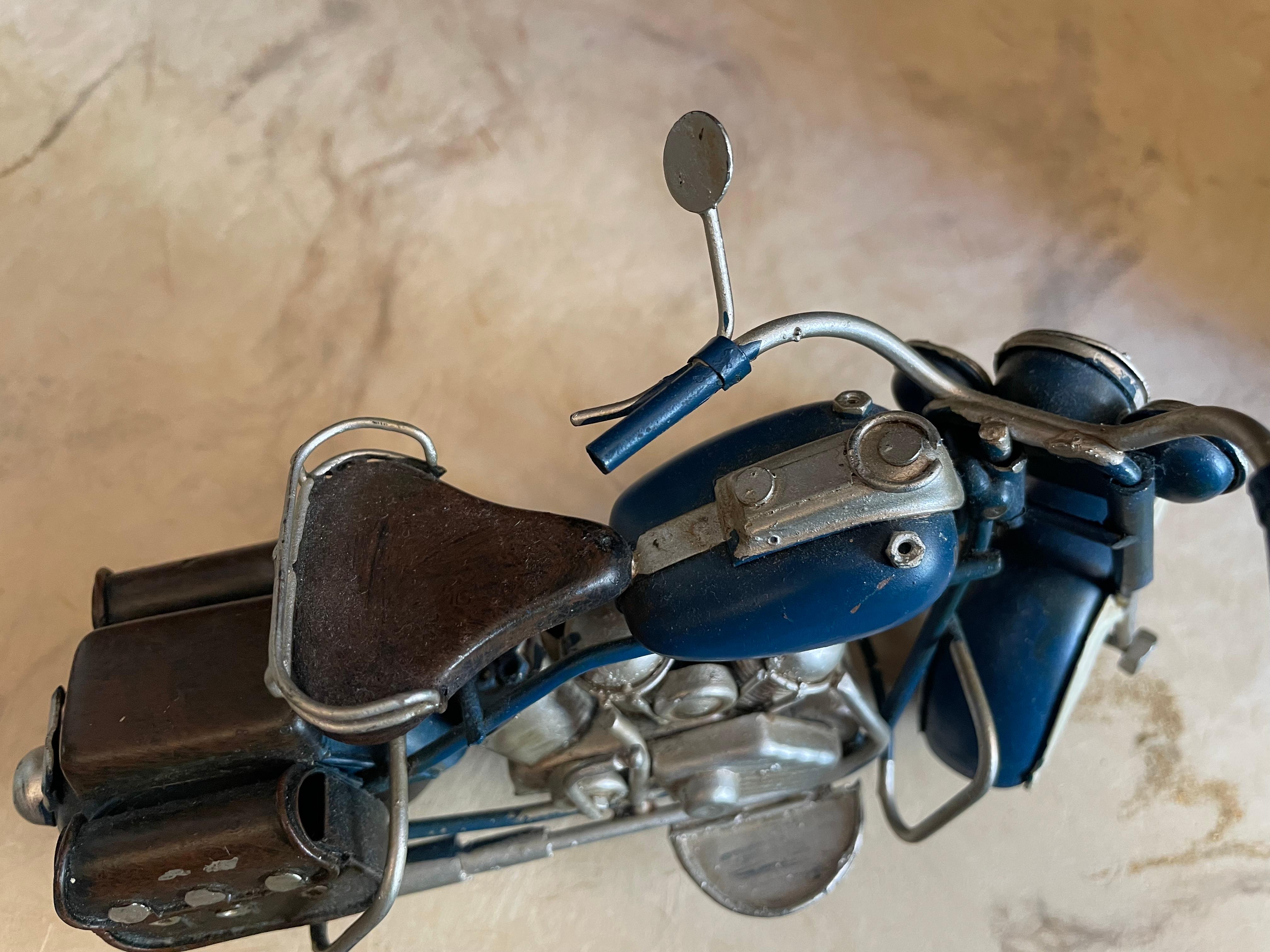 Japanese Tin Plate Toy Blue MotorCycle 1960s For Sale 2