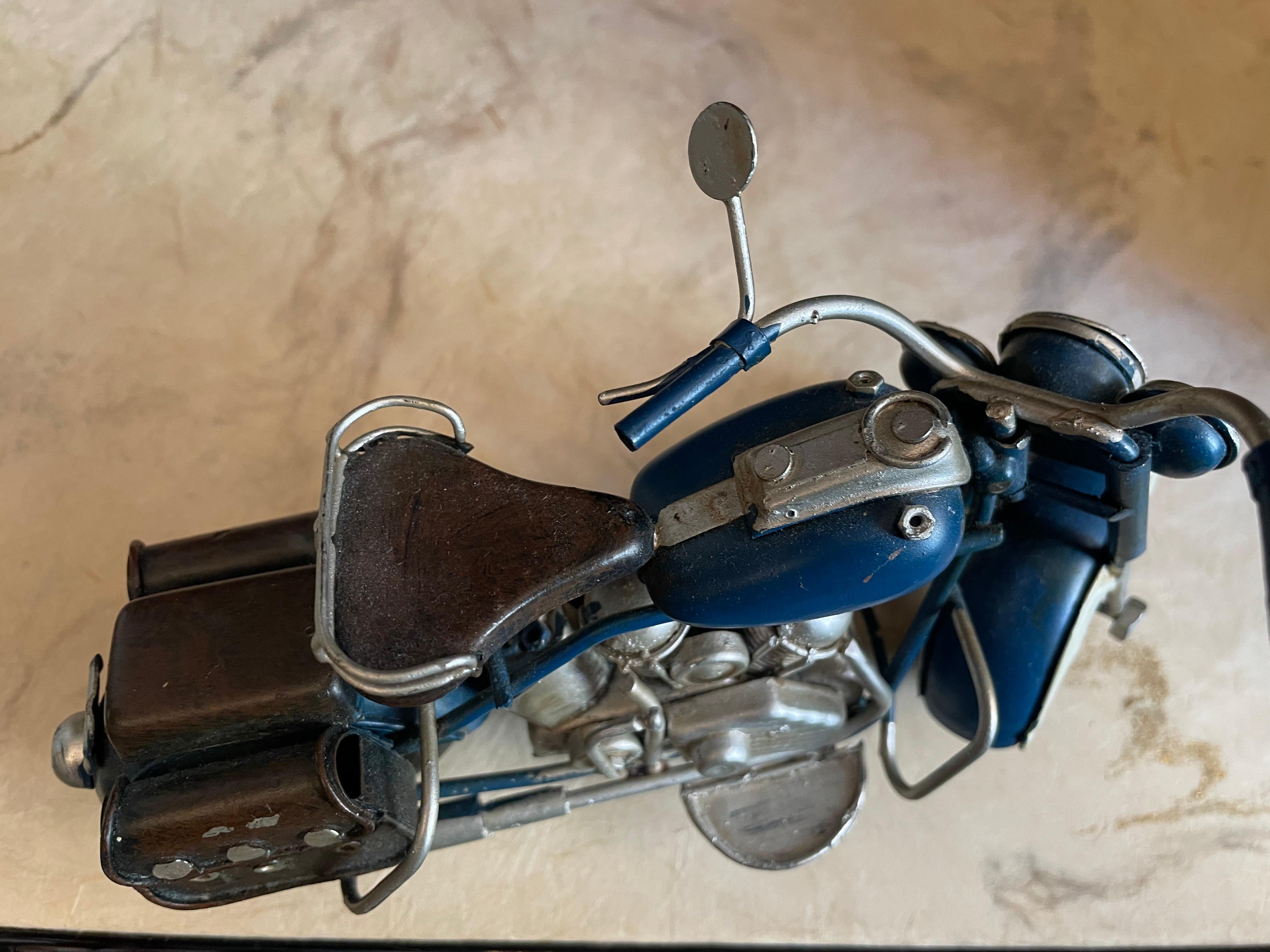 Japanese Tin Plate Toy Blue MotorCycle 1960s For Sale 3