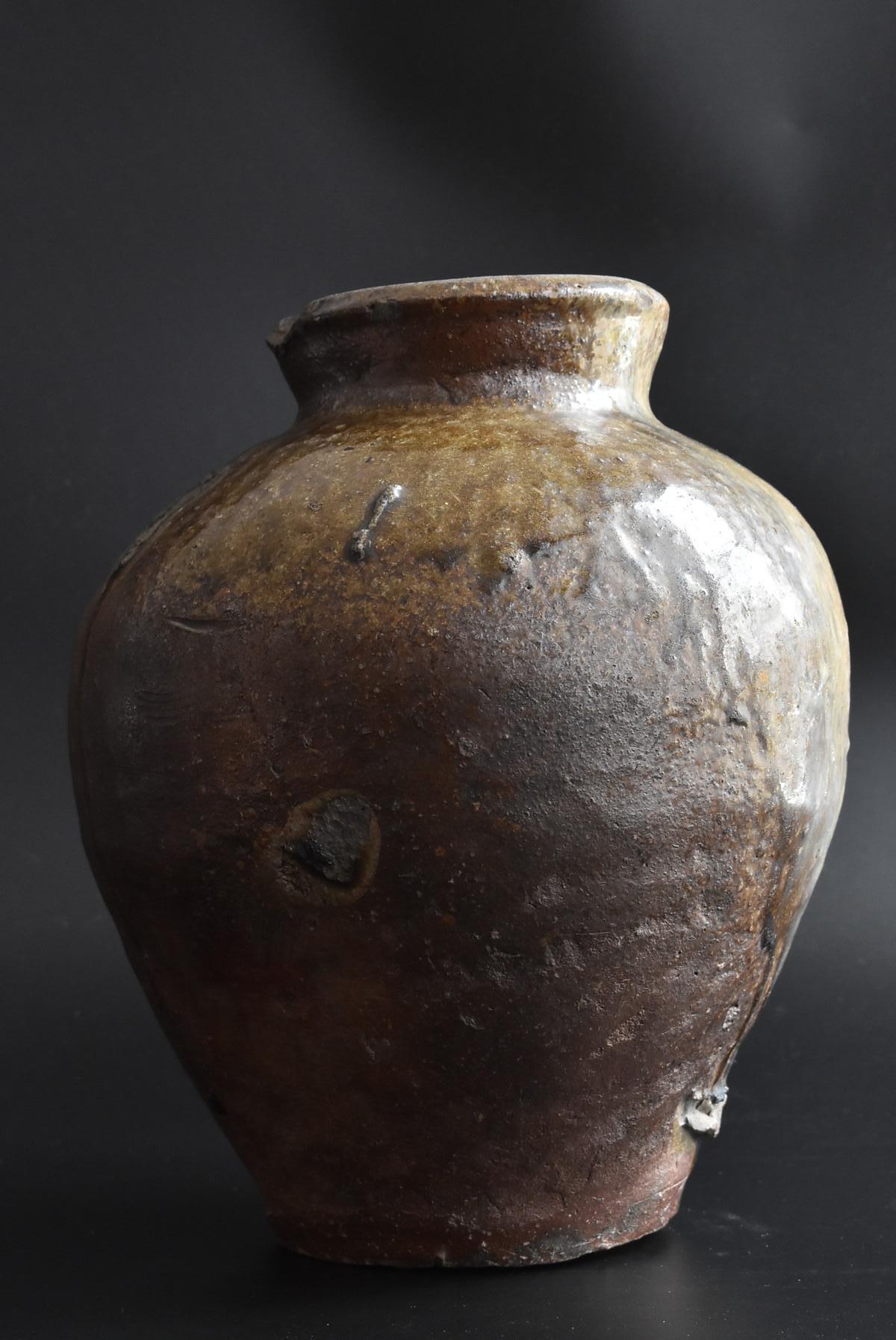 18th Century and Earlier Japanese Tokoname Pot 14th-16th Century Muromachi Period / Tsubo / Old Pottery