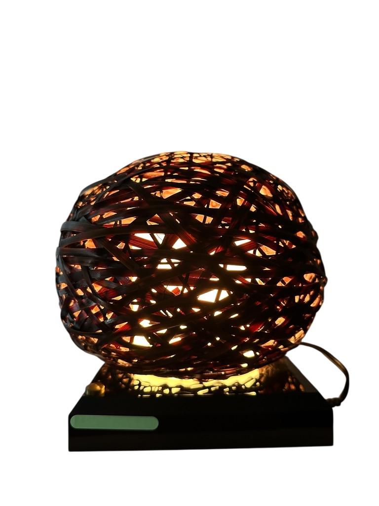 Japanese Touch-Activated Bamboo Sphere Lamp on Lacquered Base (Late 20th Century For Sale 6