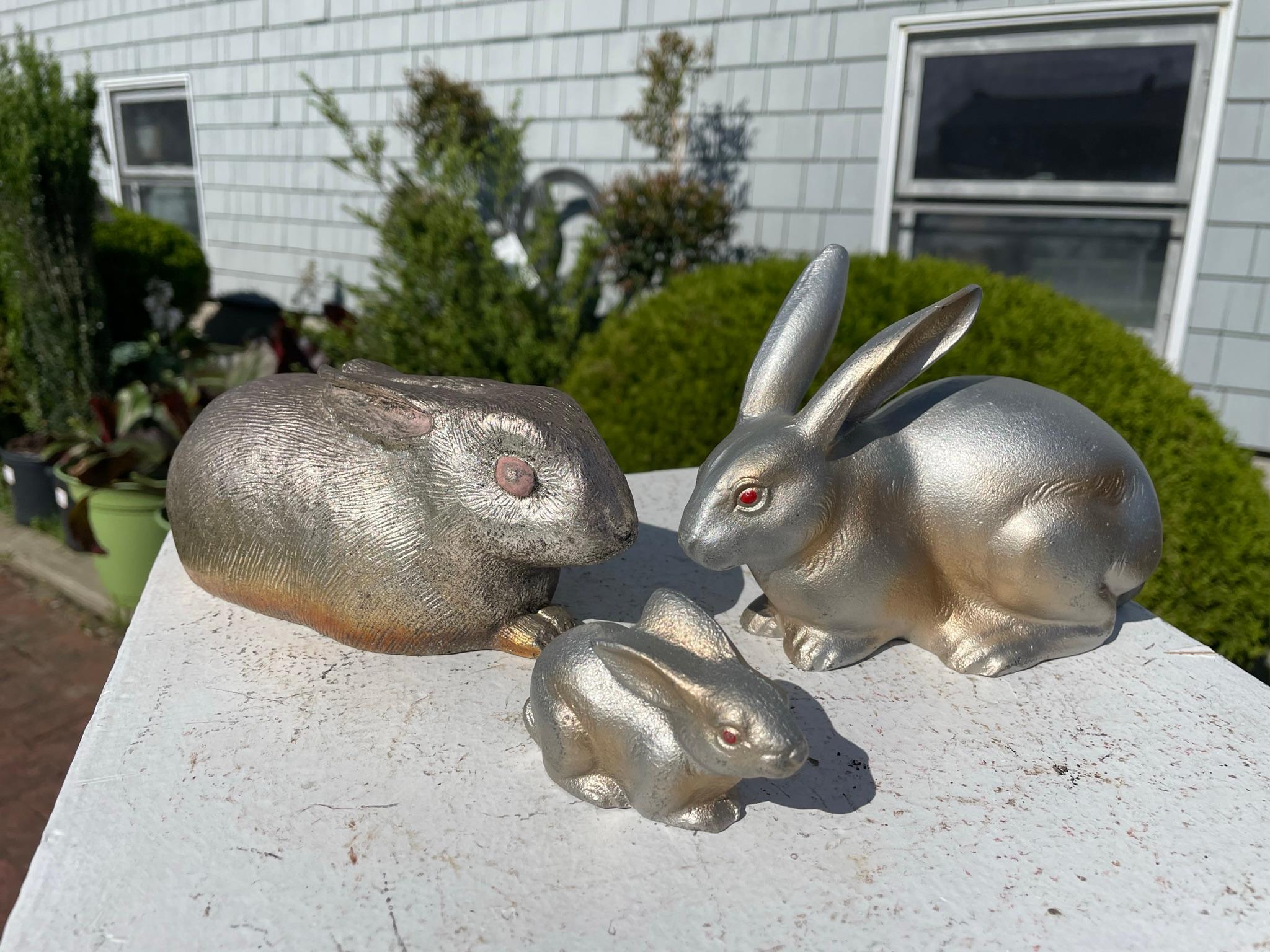 Showa Japanese Three Garden Rabbits Family, Usagi For Sale